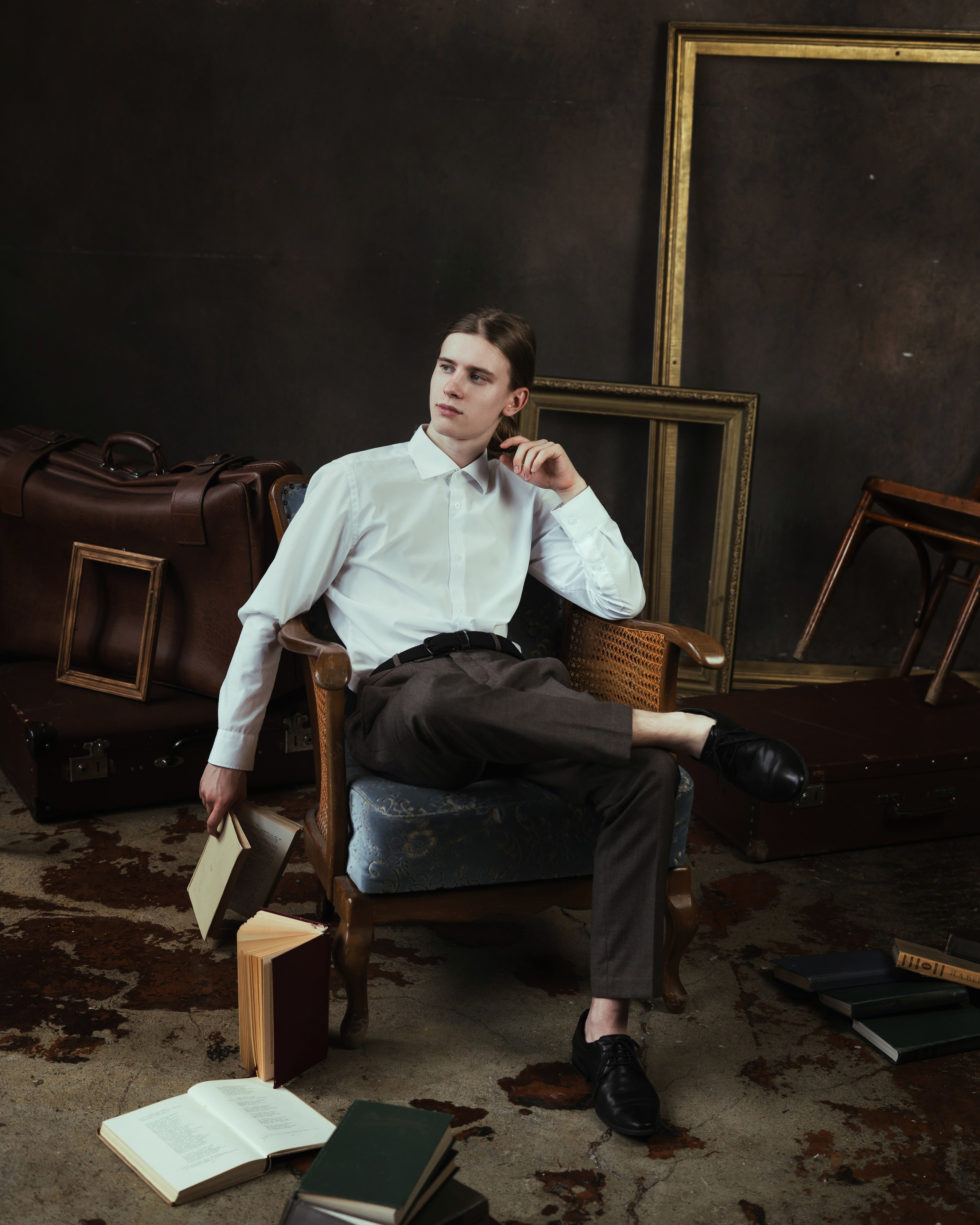 Креативная тематическая индивидуальная портретная съёмка. Фотограф Екатеринбург для вас или вашего бренда