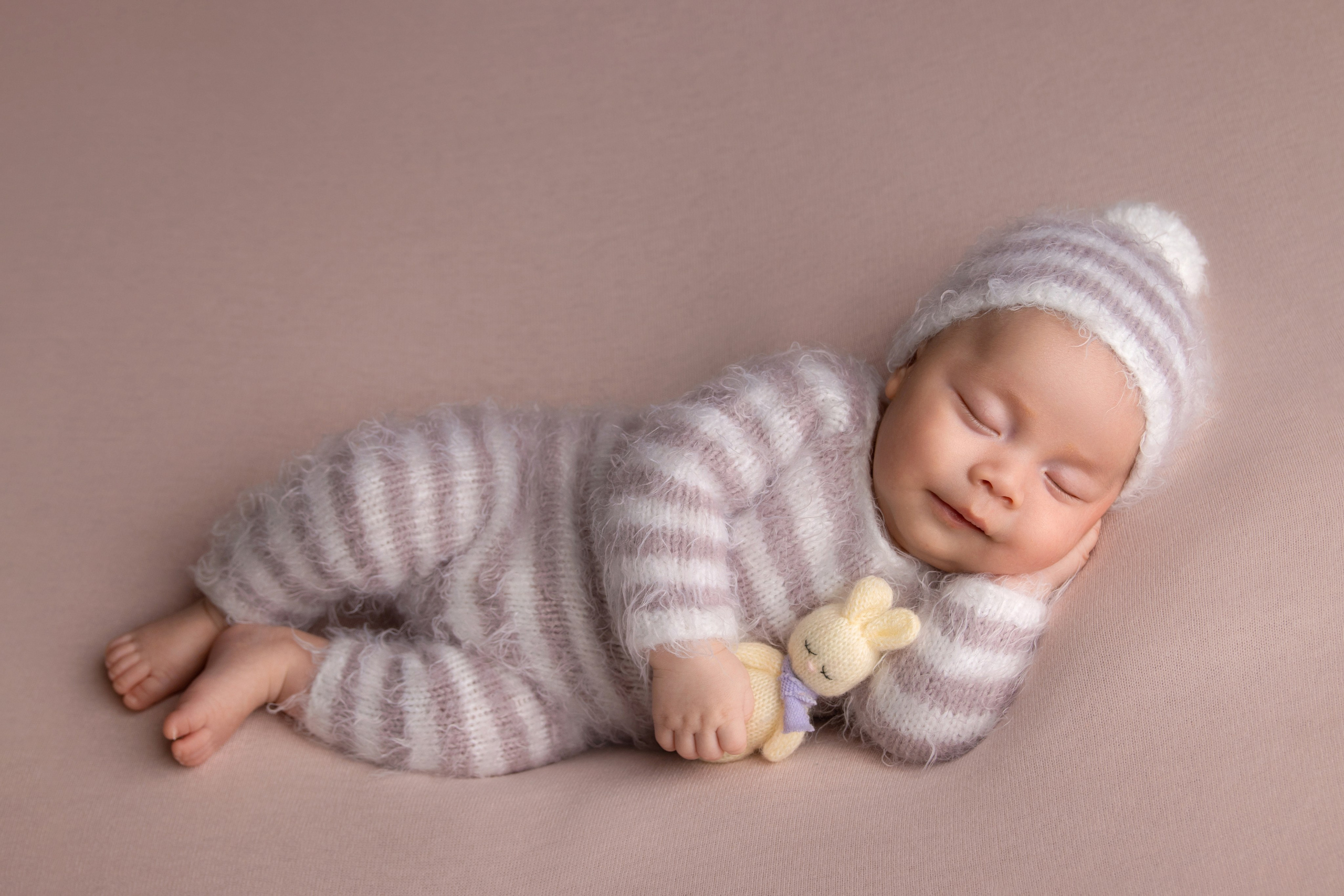 Ньюборн. Фотограф новорожденных Оренбург и свадебный фотограф Оренбург