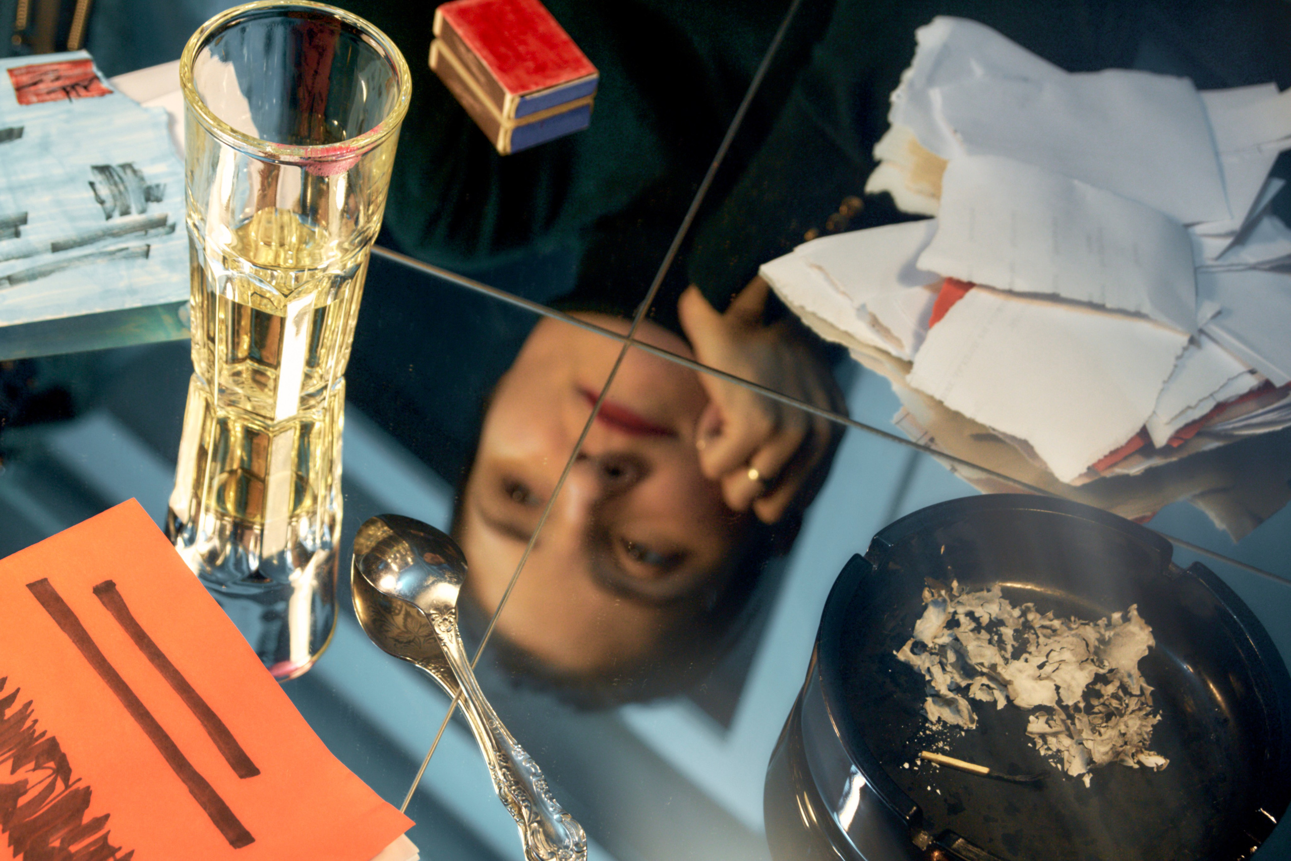 Натюрморт с письмами. Фотограф Сергей Яркин