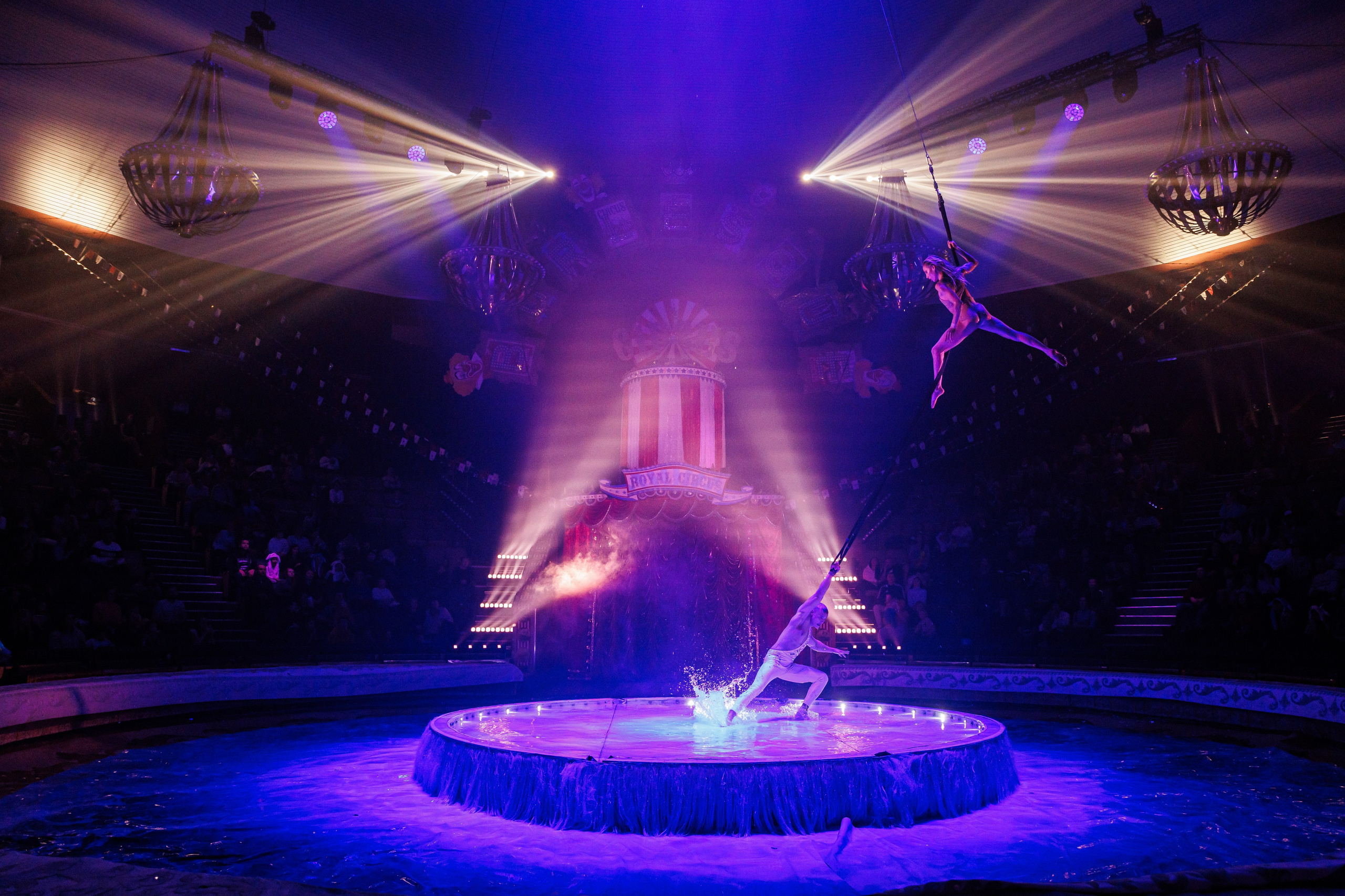 BURLESQUE. Андрей Черёмушкин | Репортажный Фотограф в Хабаровске