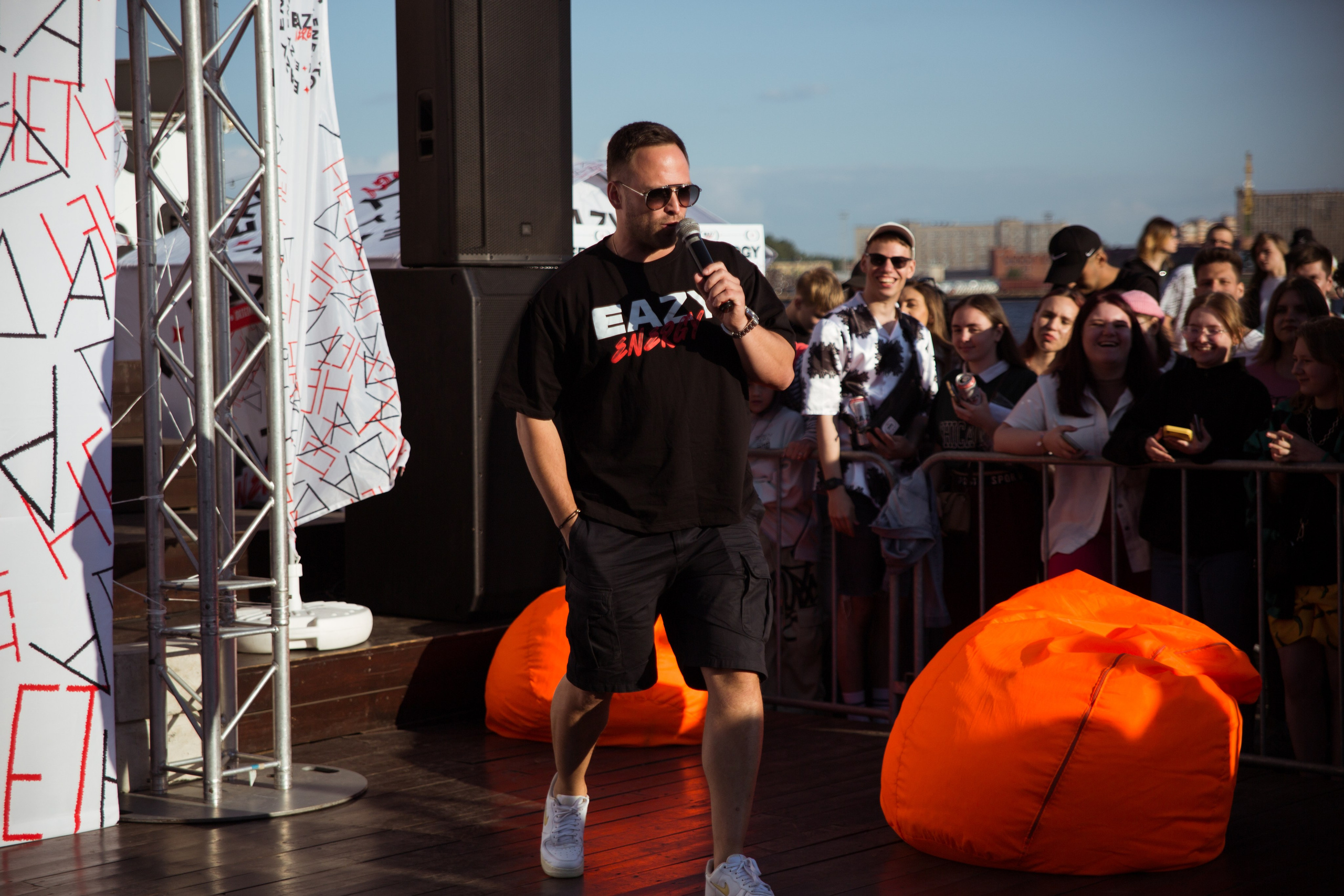 EAZY ENERGY / STOLAYROVxGABAR, квартал Брусницын. Портретный и репортажный фотограф в Санкт-Петербурге Елизавета Я