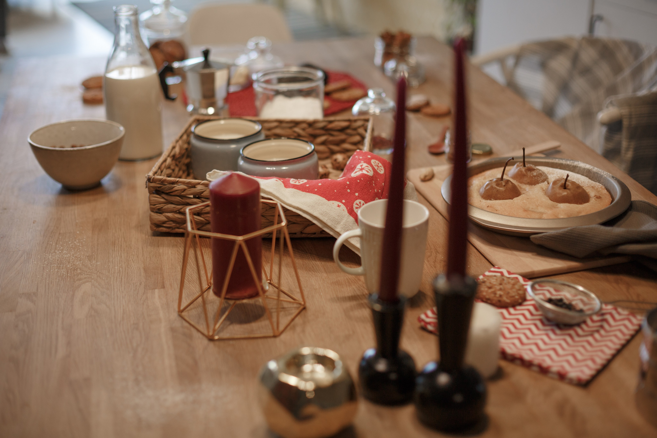 Семейная студийная фотосессия на кухне. Свадебный и семейный фотограф Скрынник Светлана