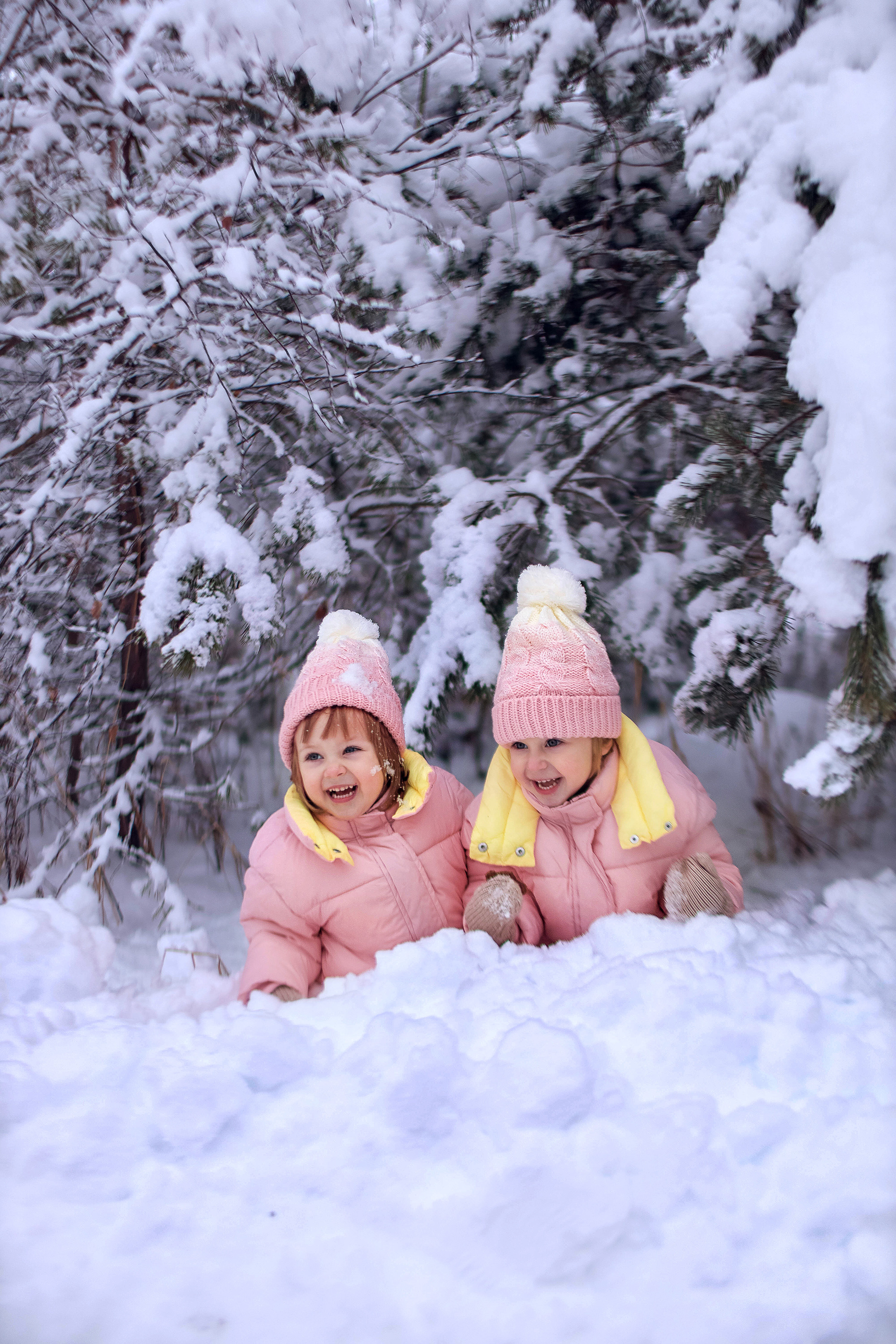 Зимняя съёмка в лесу для Олеси и её семьи. Детский и семейный фотограф в Твери Ольга Крестьянинова