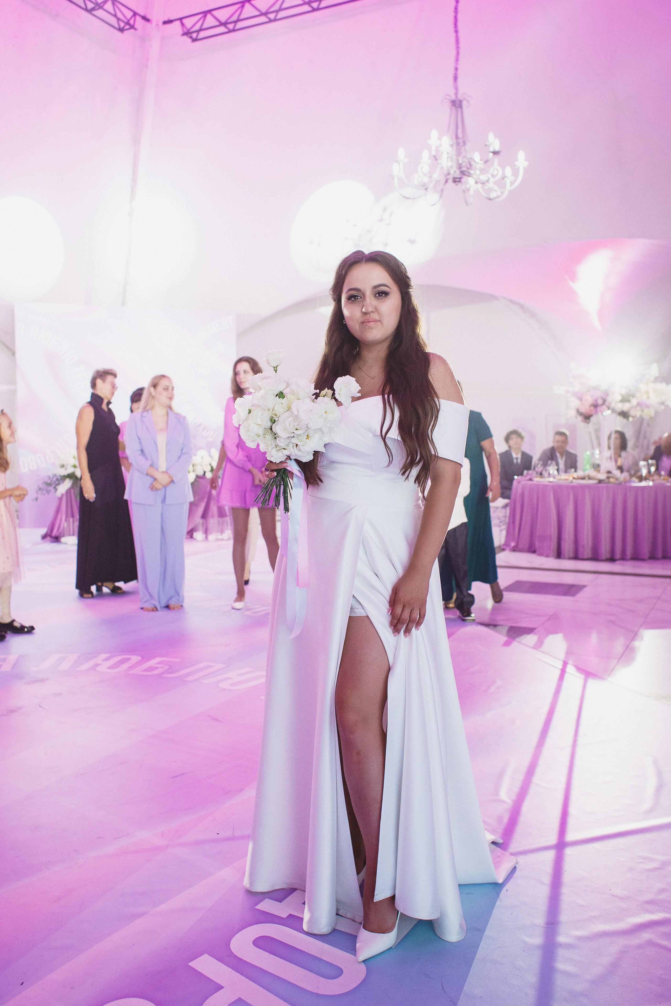 Романтические свадебные моменты Кирилла и Юли в Голден Хорс Таганрог. Свадебный и семейный фотограф в Таганроге Бакарюк Антон