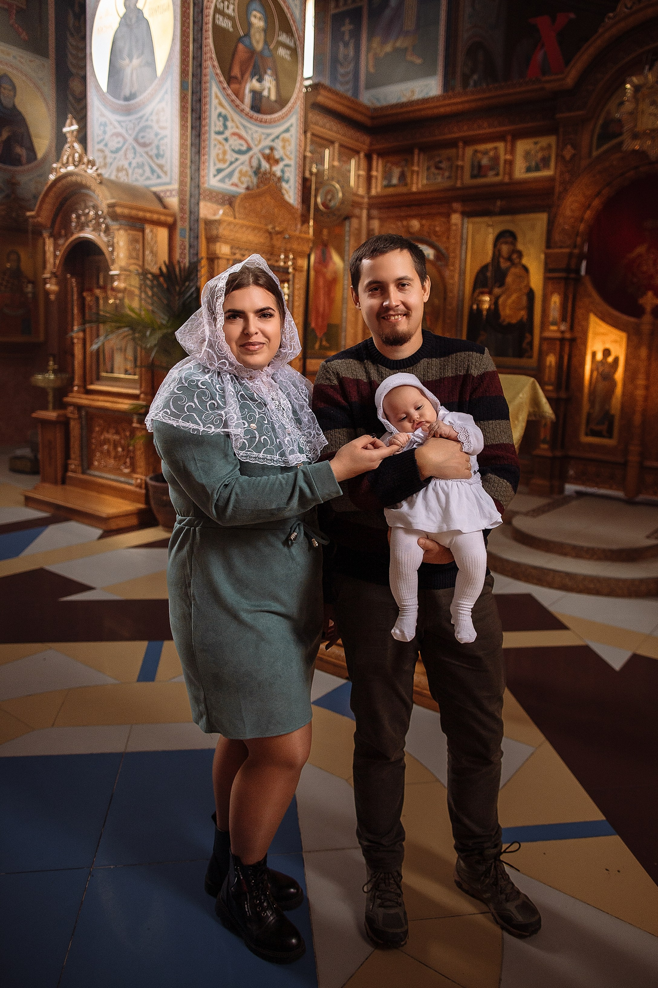 Церковь Почаевской иконы Божией Матери. Семейный фотограф в Белгороде Амелина Алина