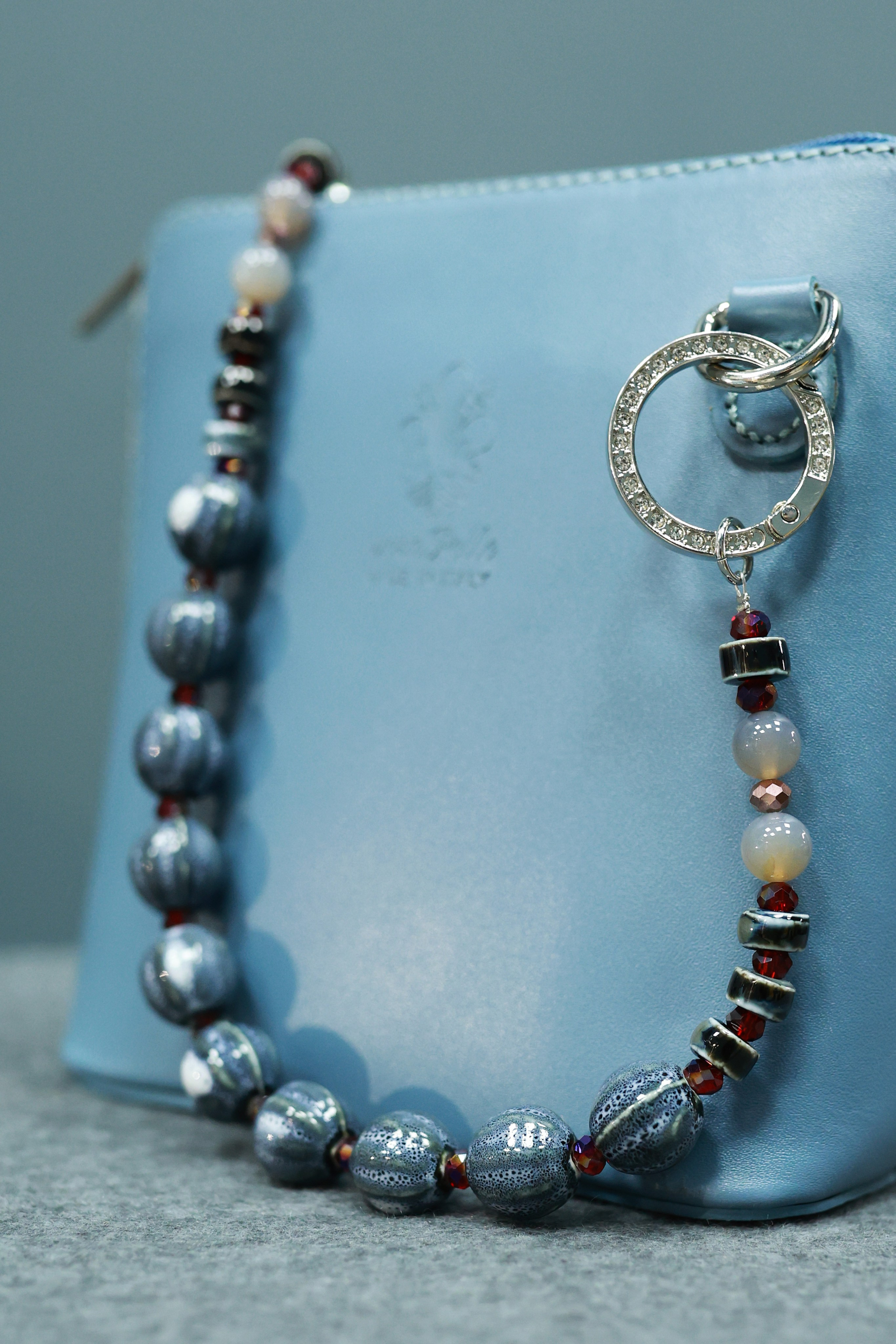 Контент для магазина украшений. Фотограф в Москве. Женские фотосессии, love-story, контент