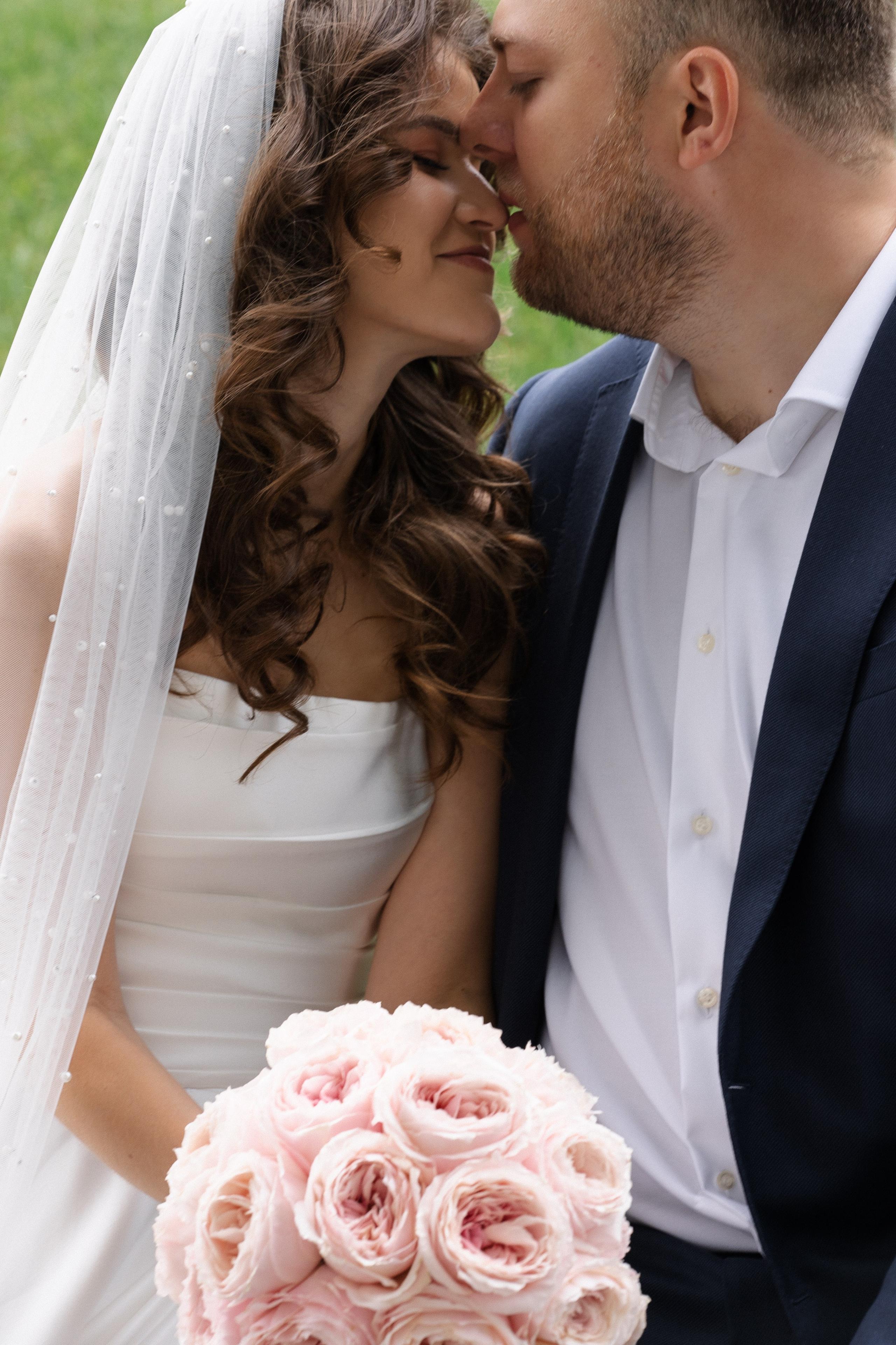 Регистрация в Гостином дворе, ужин в ресторане Библиотека в Переделкино. Свадебный фотограф в Москве Мария Крош