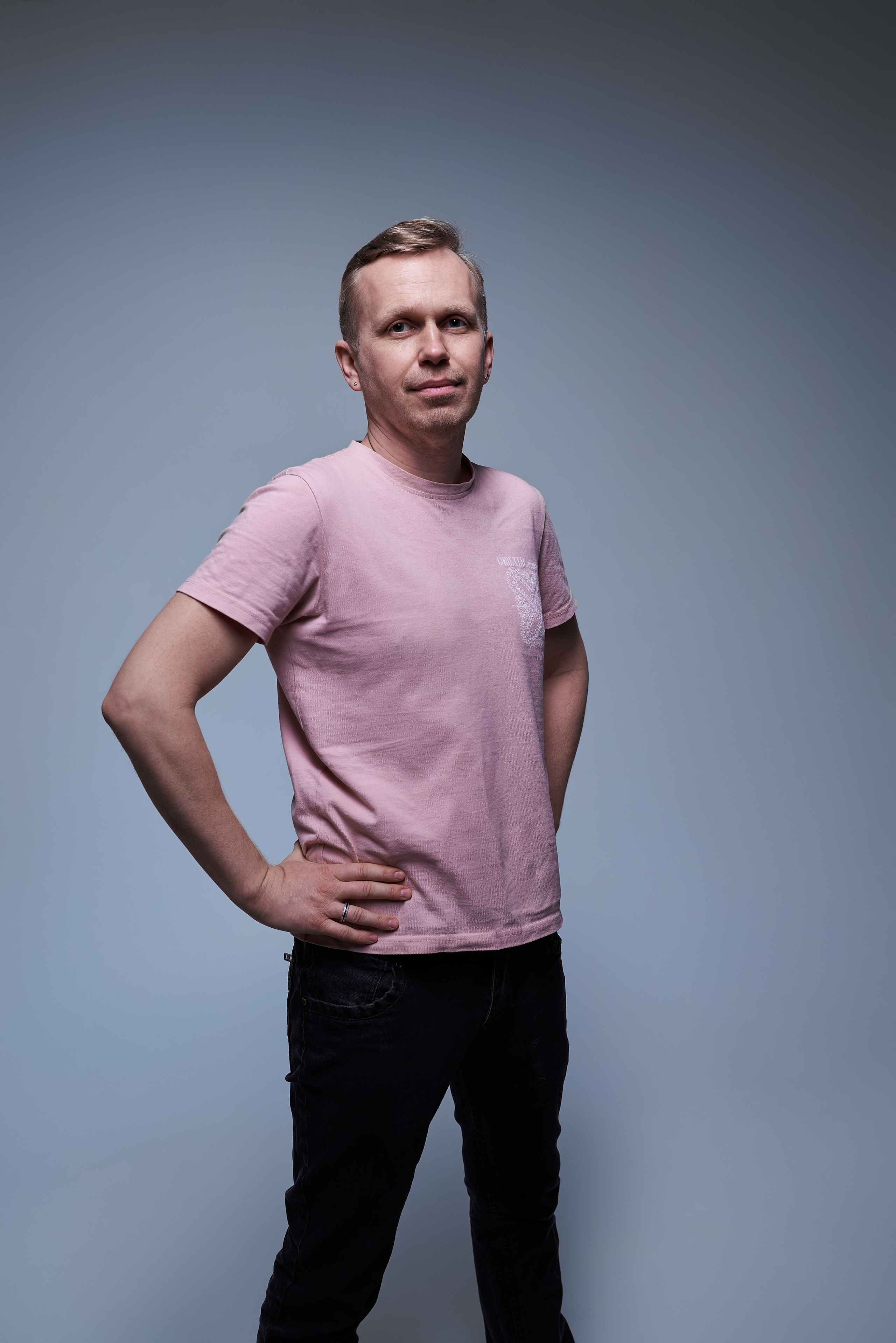 Алексей. Фотограф в Москве Евгений Горбатов — портреты, семьи, love story, мероприятия, предметная и интерьерная съёмка