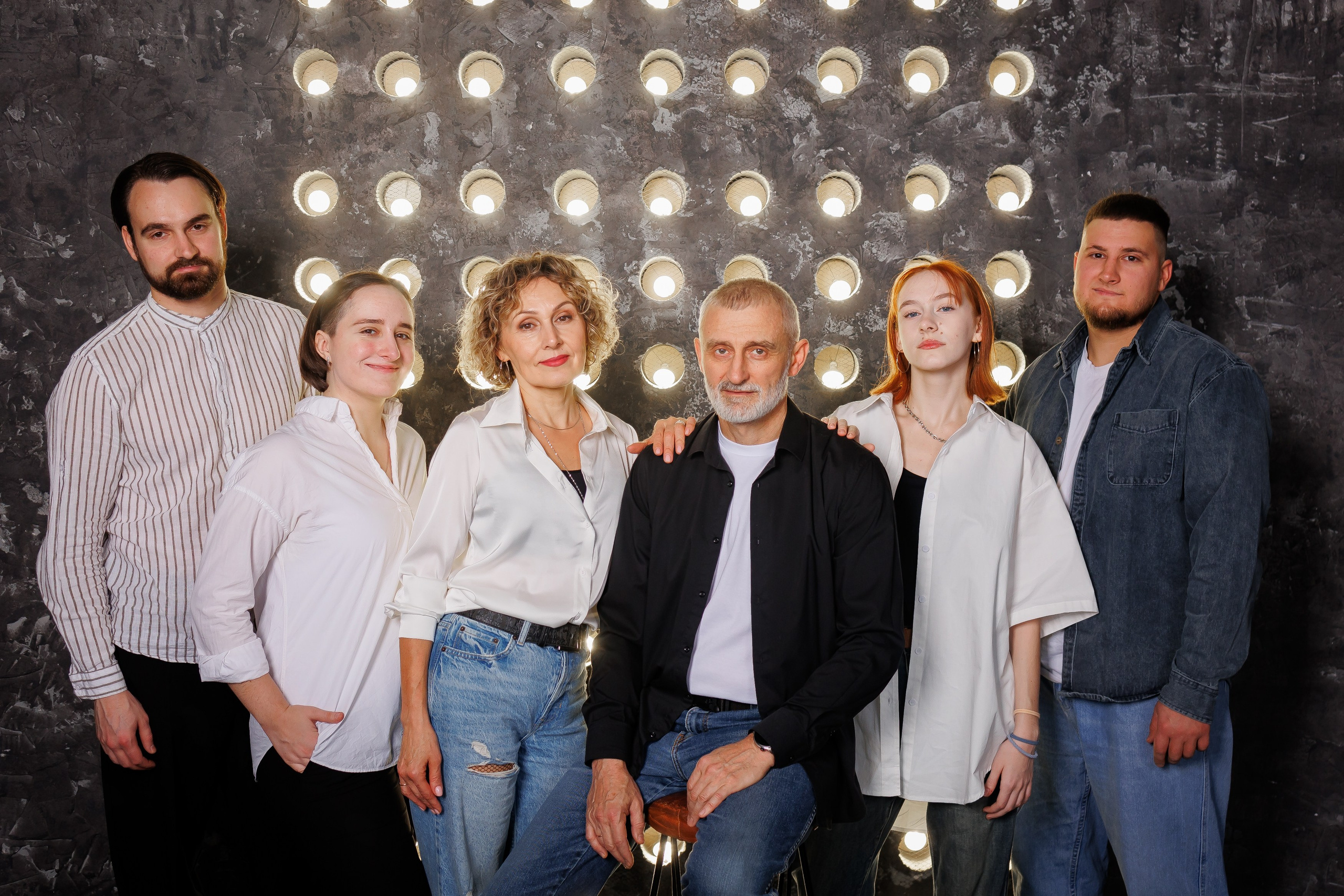 Семейная в фотостудии 16.11.24. Свадебный и контент фотограф в Нижнем Новгороде Владимир Пресняков