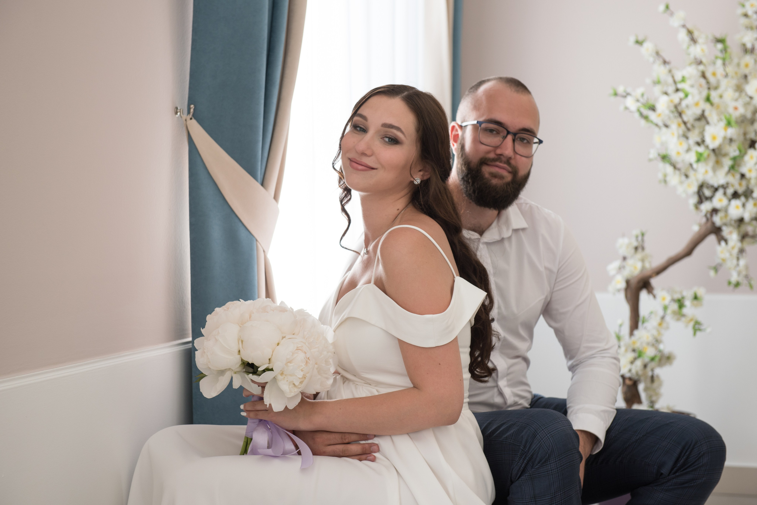 Лиза и Егор, Парк Горького, ЗАГС. Бренд-фотограф для экспертов и блогеров в Москве Влада Горбовская