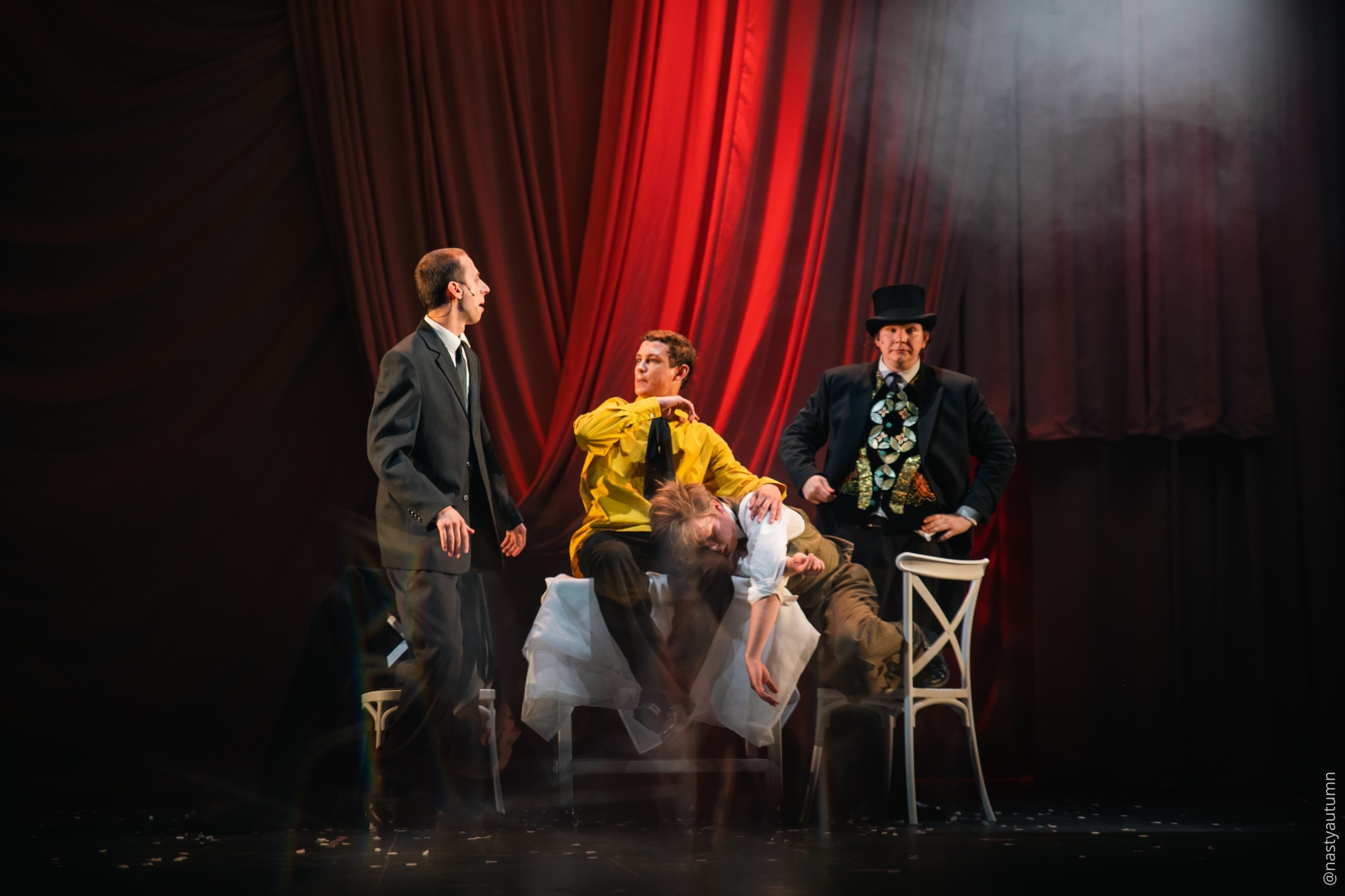 Генеральный прогон «Маяковский. Я сам.». Репортажный и концертный фотограф в Москве Анастасия Осень