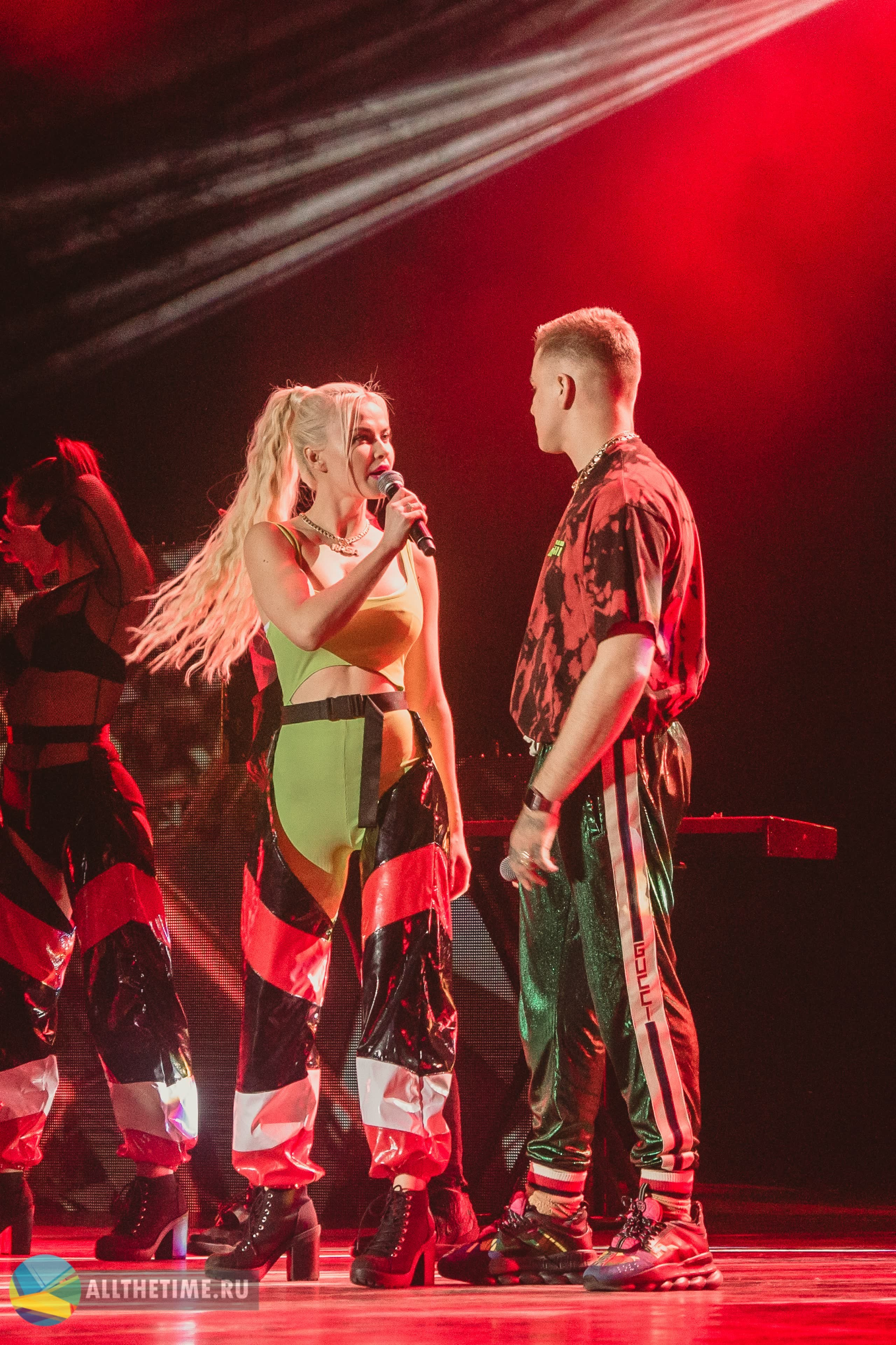 TOPHIT. Магия музыки в кадре: Концертная Фотография