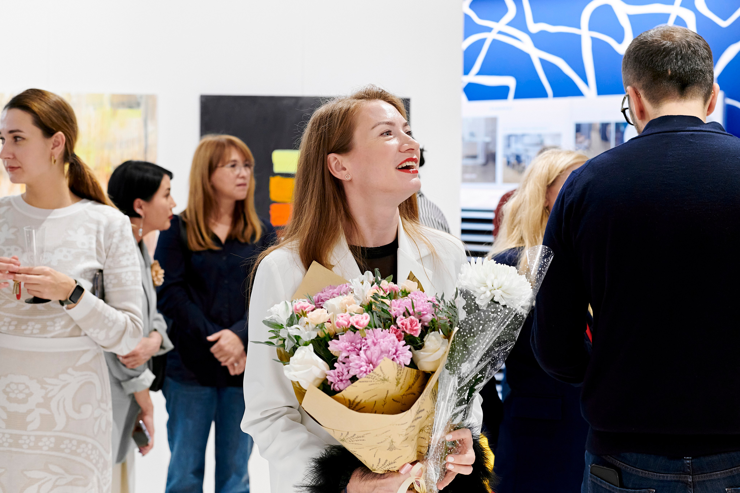 The Holst. Выставка Юлии Остапенко. Фотограф Постольник Дарья