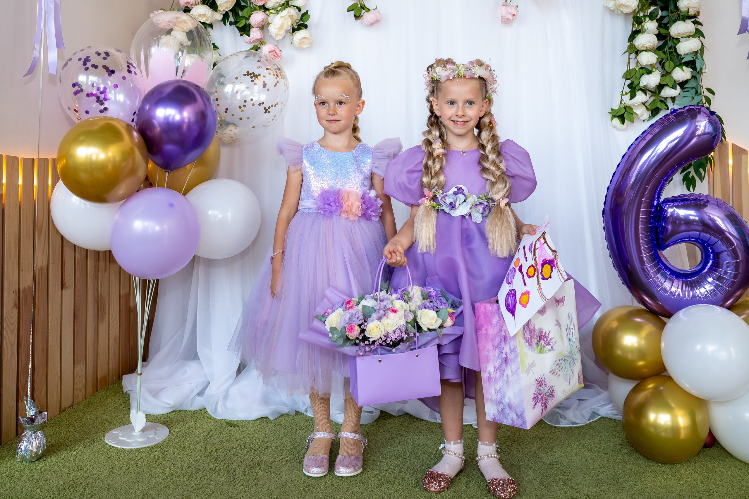 ДР в лофте с фокусником