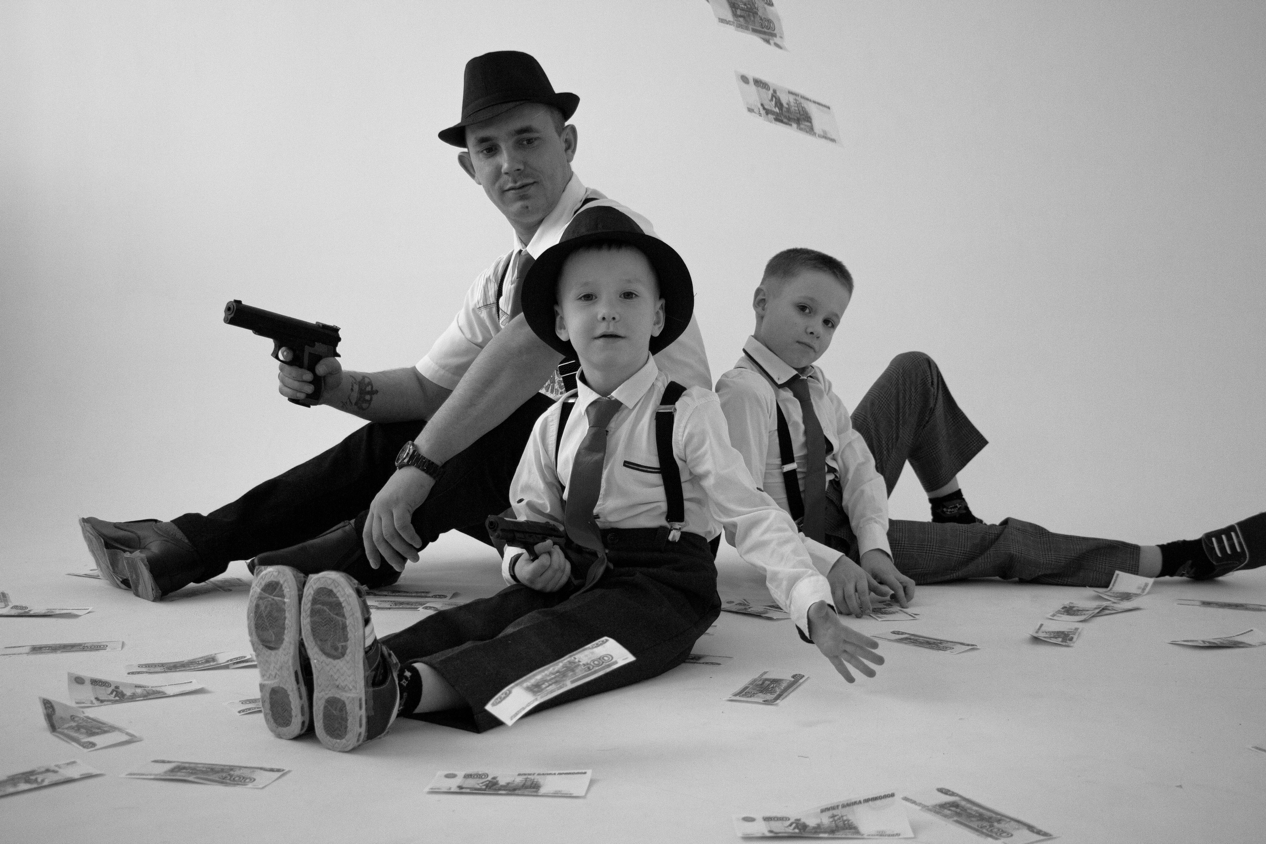 Семейная в стиле гангстеров. Ваш фотограф Ирина Сарнаева Новосибирск — Томск