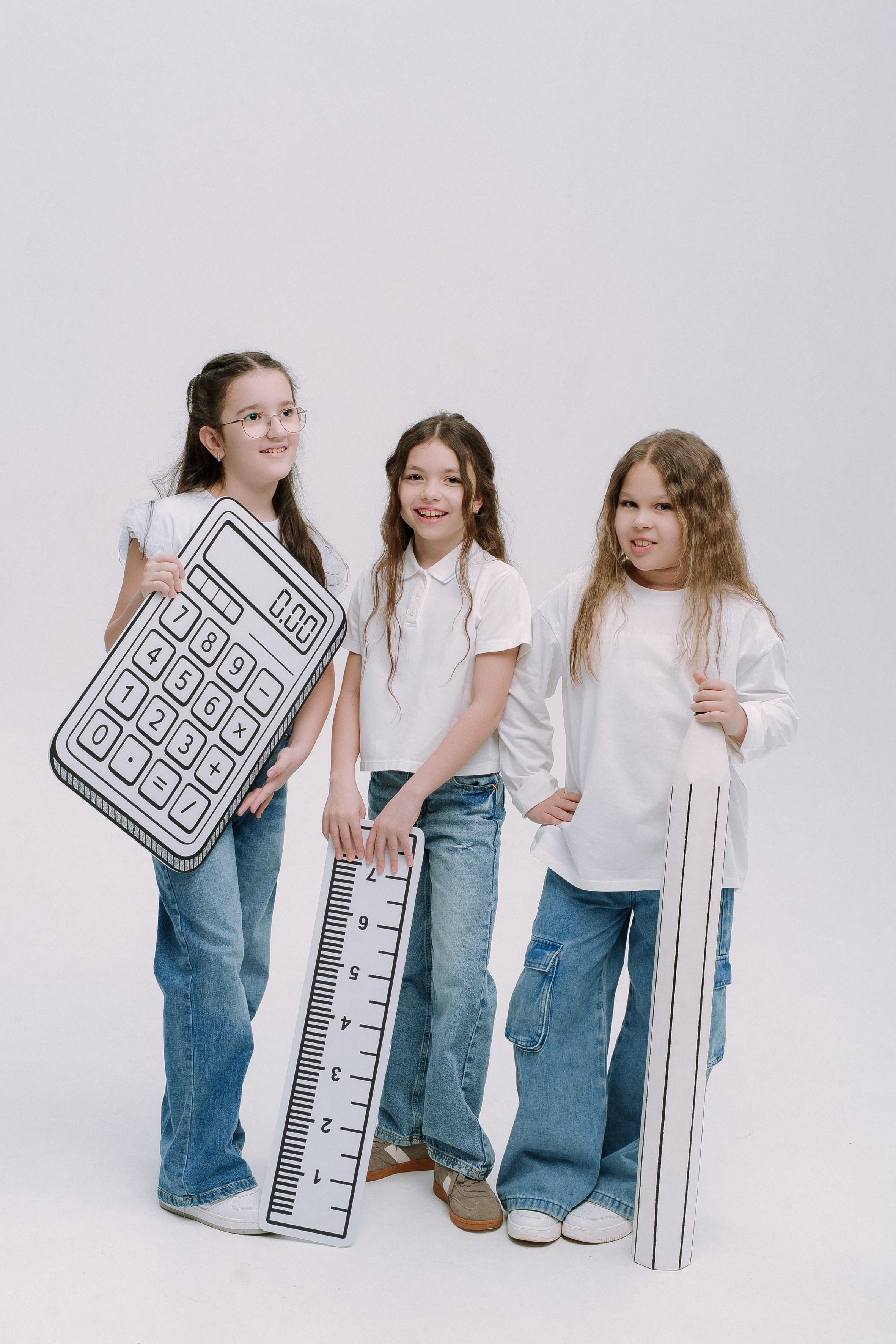 Студии монохромный декор. Выпускные альбомы Натальи Бутко: Новороссийск, Анапа, Геленджик