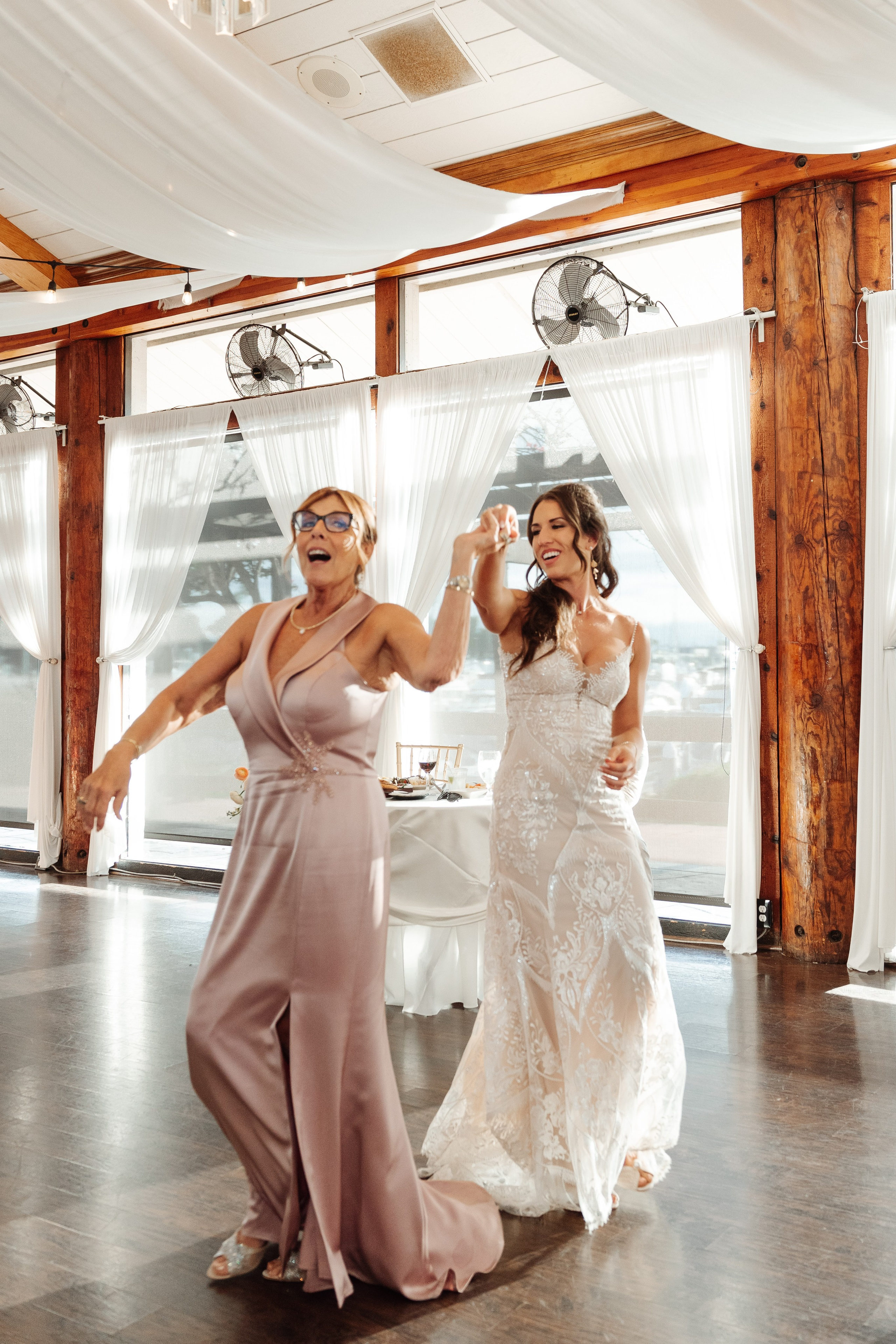 2025-08-16_BryanAmber. Ретушер Зенькевич Света