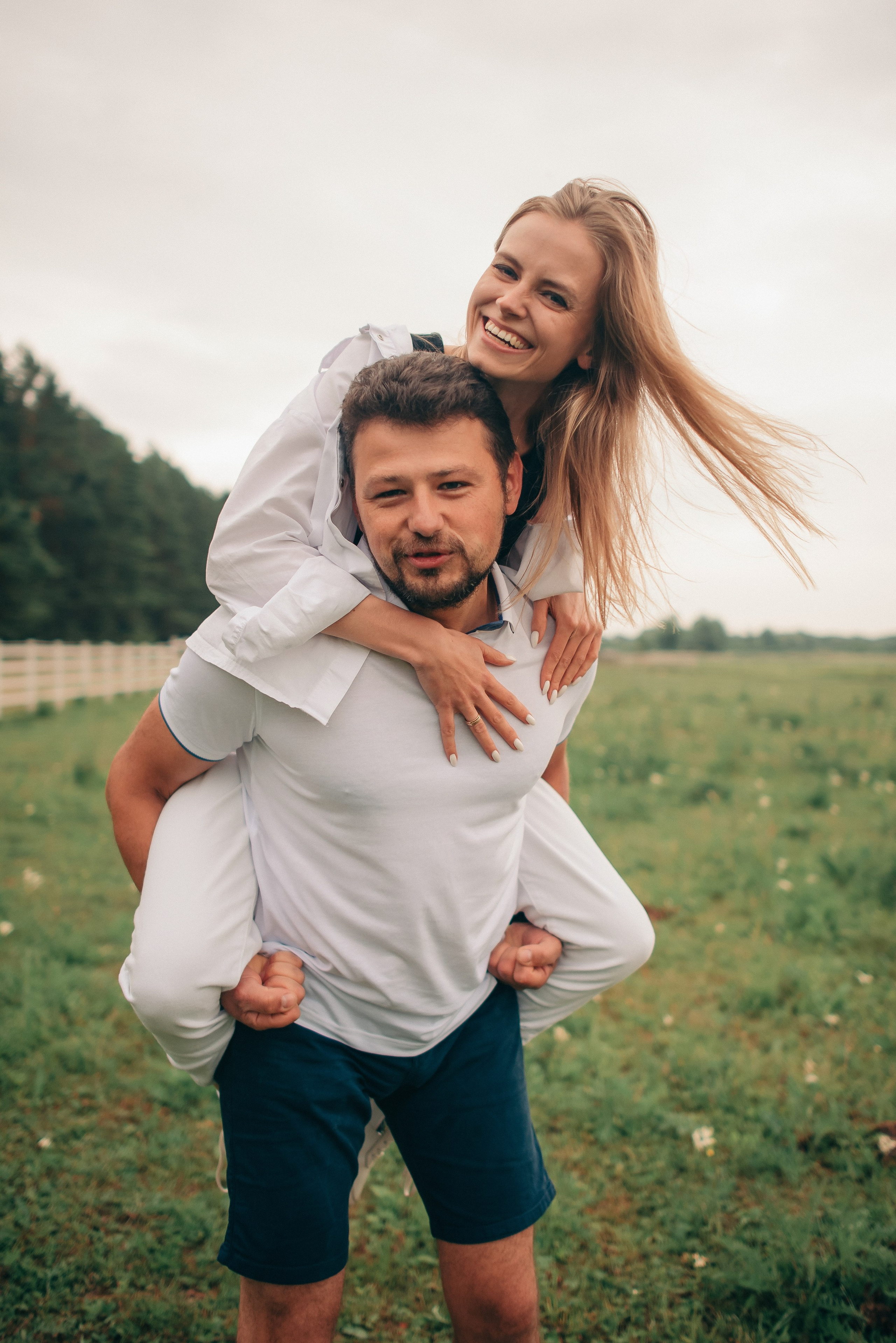 Семейная фотосессия на природе. Семейный и детский фотограф в Обнинске, Калуге, Москве