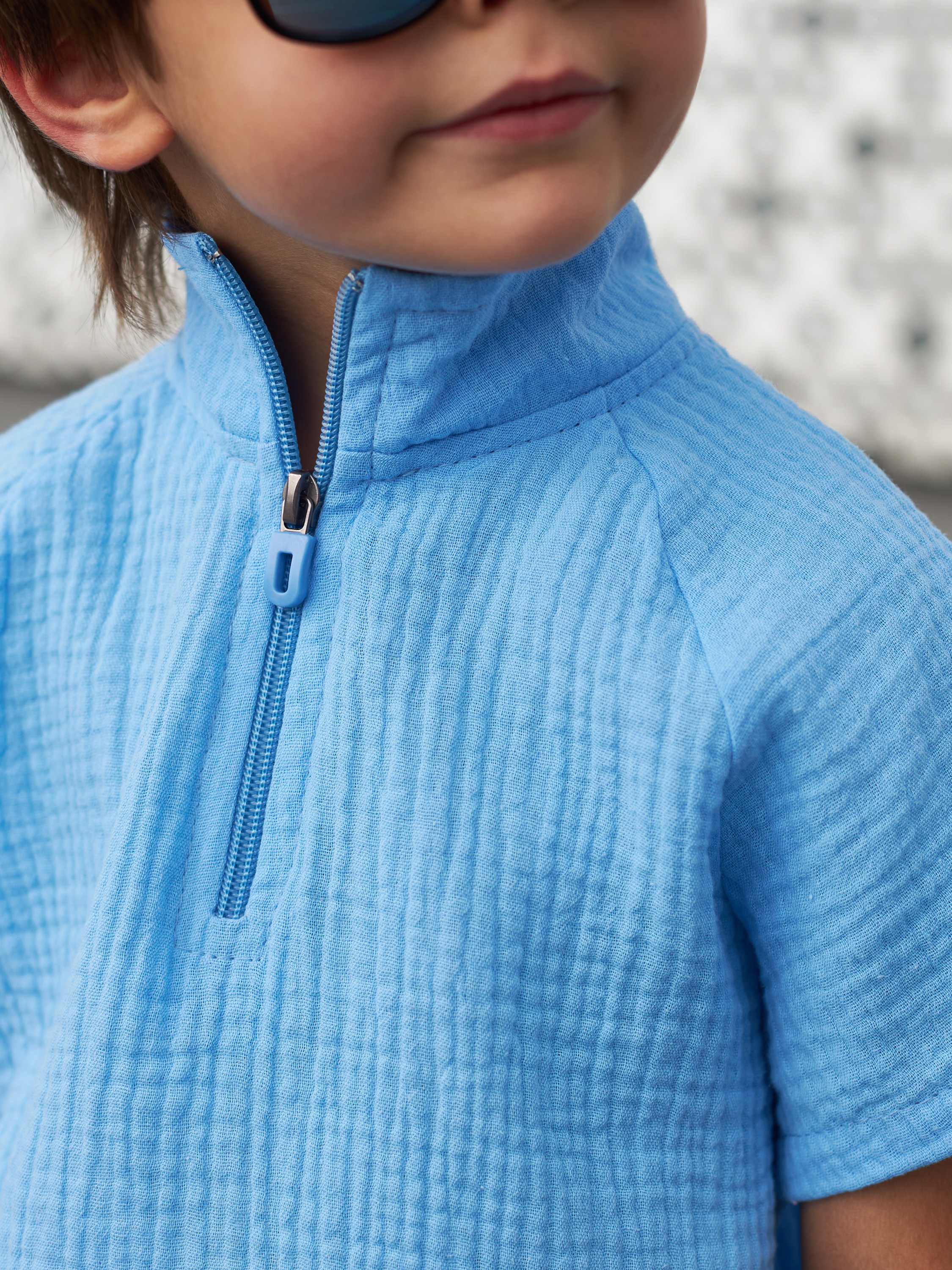 Фотосъемка костюма для мальчика Екатеринбург Wildberries ВБ Ozon Озон фотосессия детей Екб заказать цена фотосъемка товара WB школа Екб. Фотограф Екатеринбург Анастасия Жерновская | Маркетплейсы и нейрофото