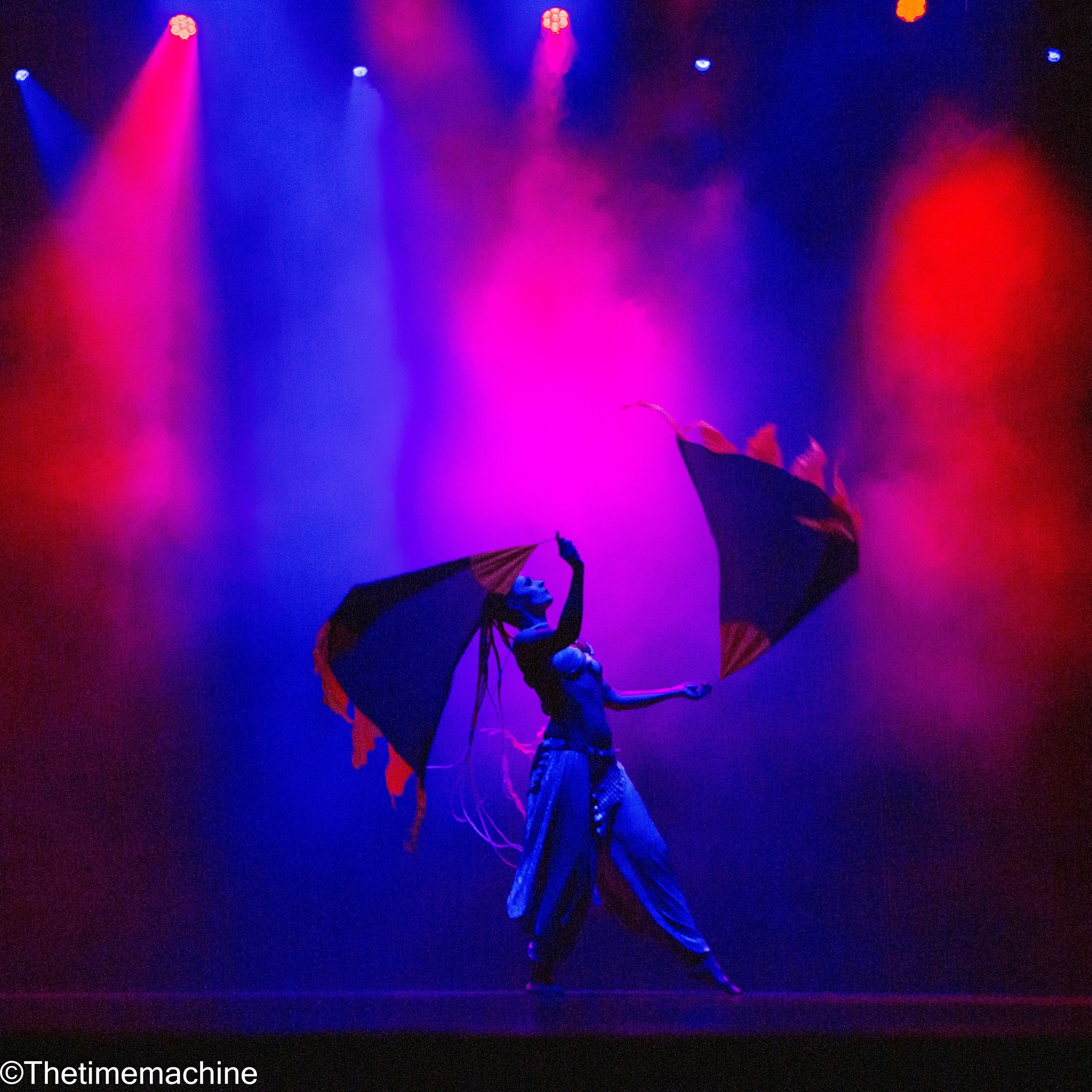 ТЕАТР. Фотограф для маркетплейсов Михаил Бове