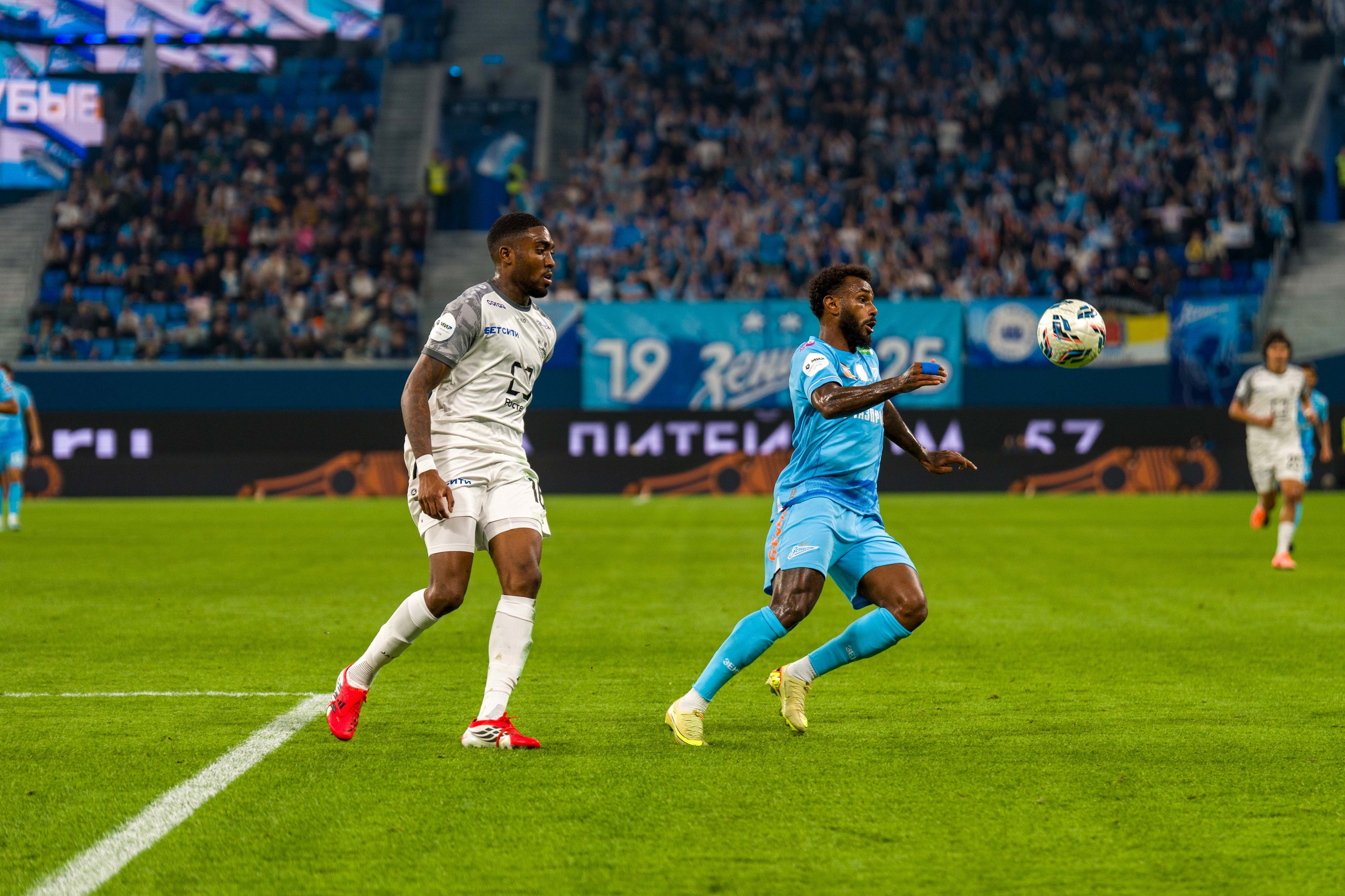 Zenit vs Baltika — RPL 2025/26 match gallery at Gazprom Arena | Anton Gauf. Sports Photographer in Saint Petersburg | Anton Hauff