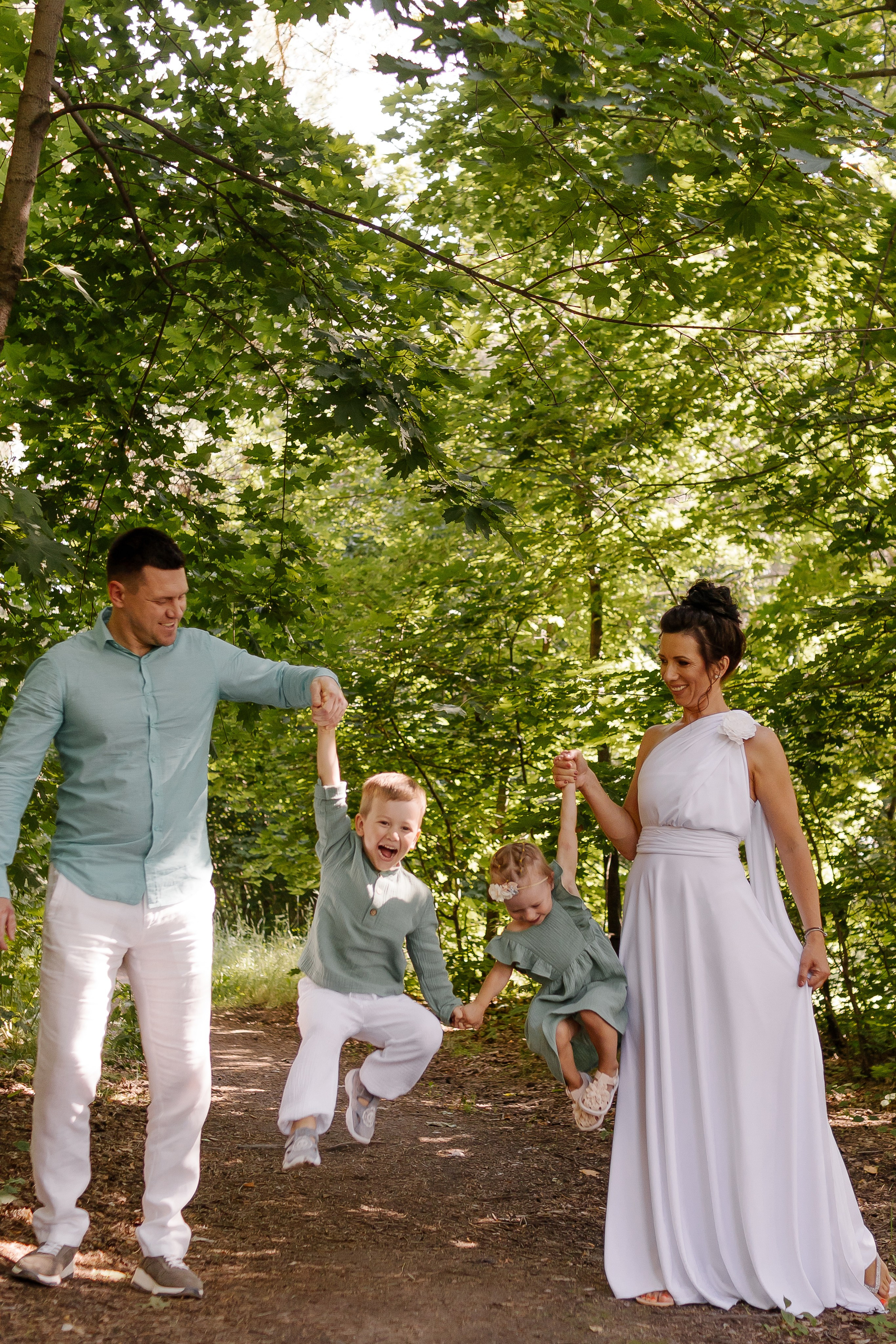 Светлана и Сергей 10 лет спустя. Семейный и детский фотограф в Челябинске Елена Вышегородцева