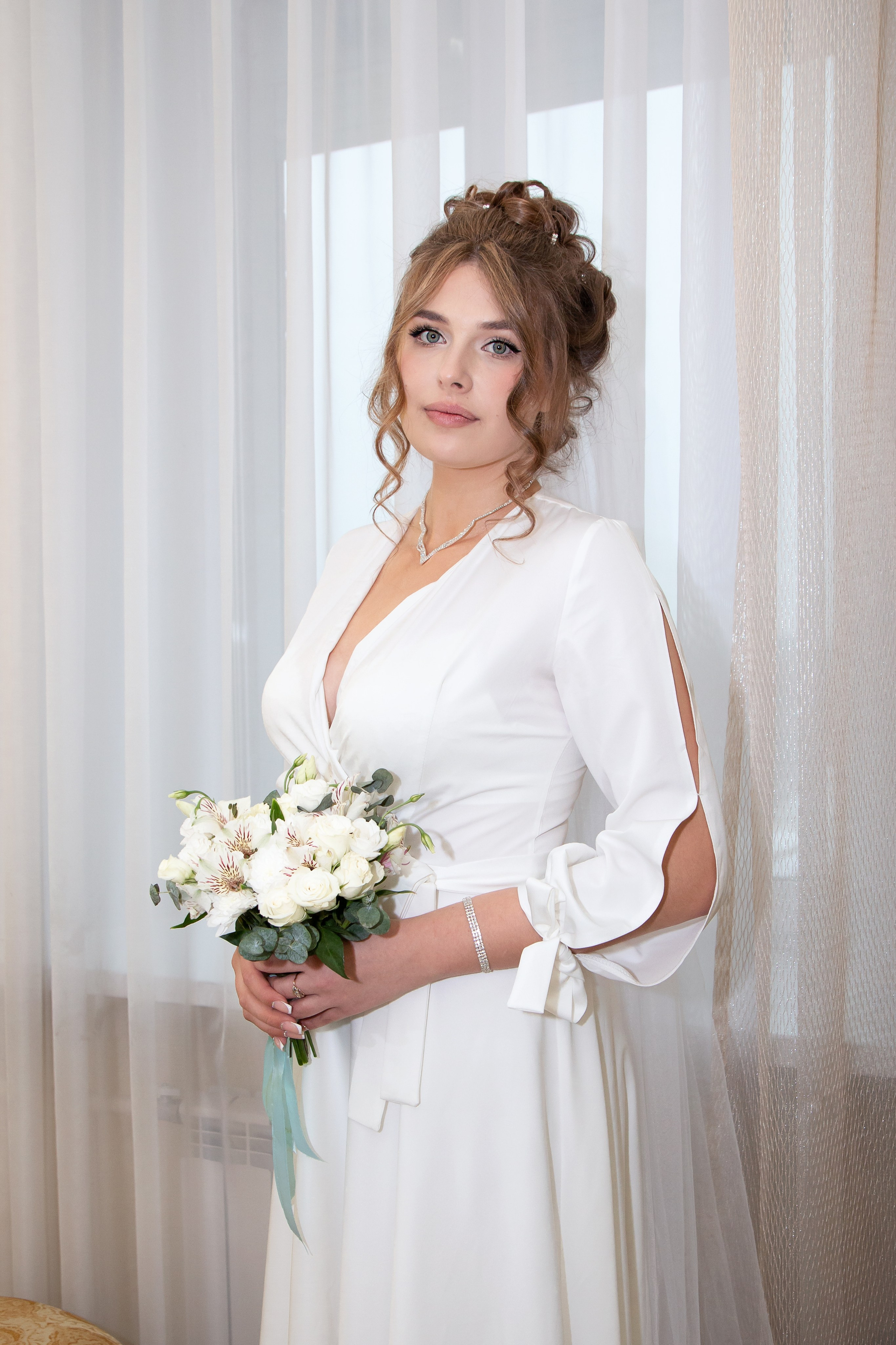 Свадебная фотосессия. Шелехов. Фотограф в Шелехове, лучшие выпускные альбомы в Шелехове