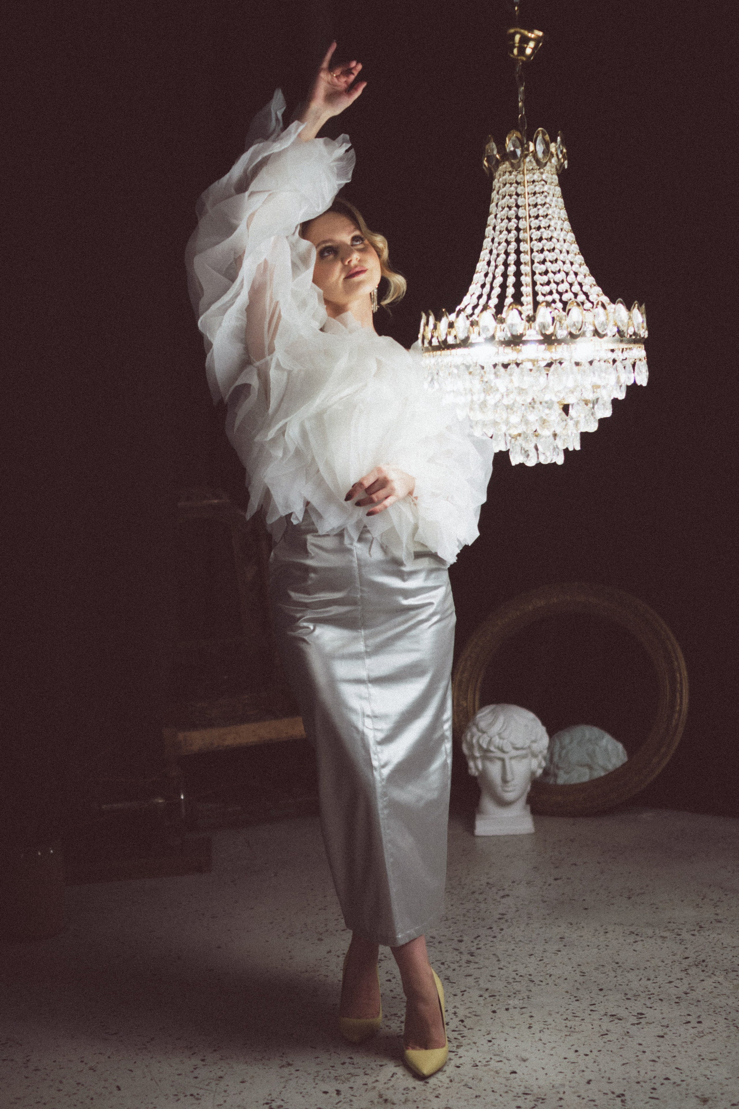 НОВОГОДНЯЯ ФОТОСЕСИИЯ В СТУДИИ ДЛЯ ДЕВУШКИ И ПРОГУЛКА ПО ЧЕРНЫШЕВСКОЙ. Профессиональный фотограф, Санкт-Петербург — Виктория Богомолова