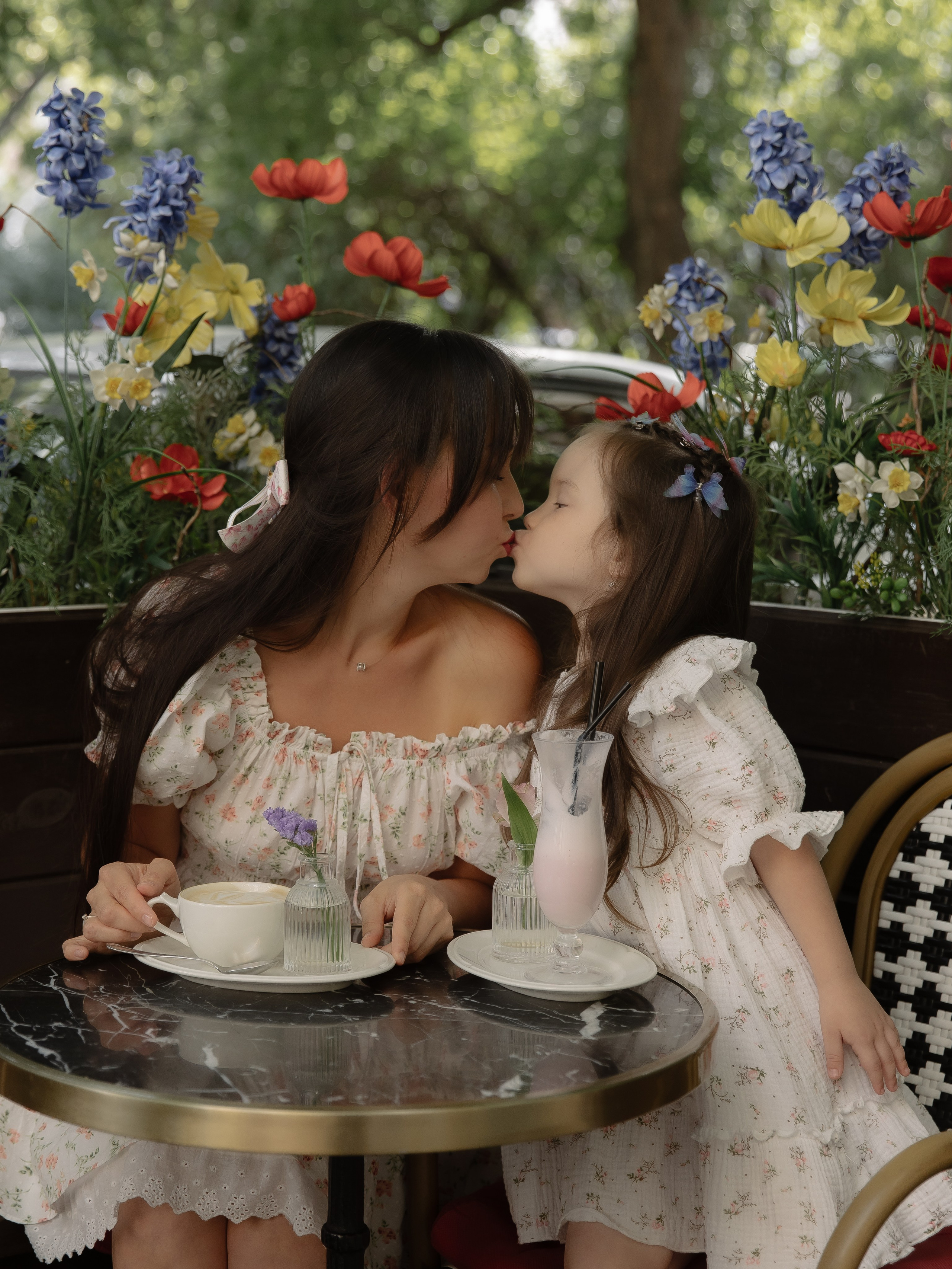 Прогулка мама и дочь. СВАДЕБНЫЙ ФОТОГРАФ ЧЕЛЯБИНСК