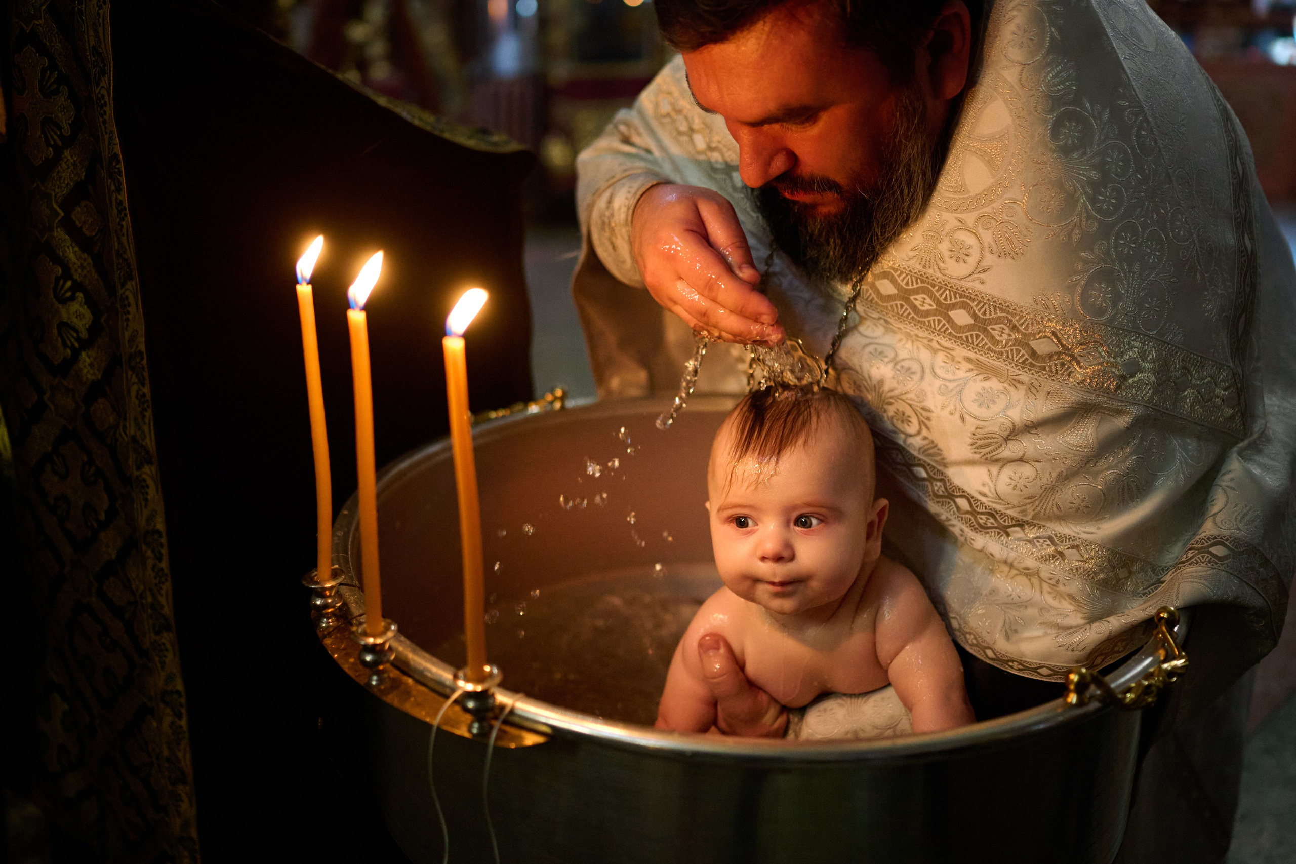 Фотосъемка крещения Саши. Профессиональный фотограф Старый Оскол, Губкин — свадьба, венчание, крещение, юбилей и день рождения