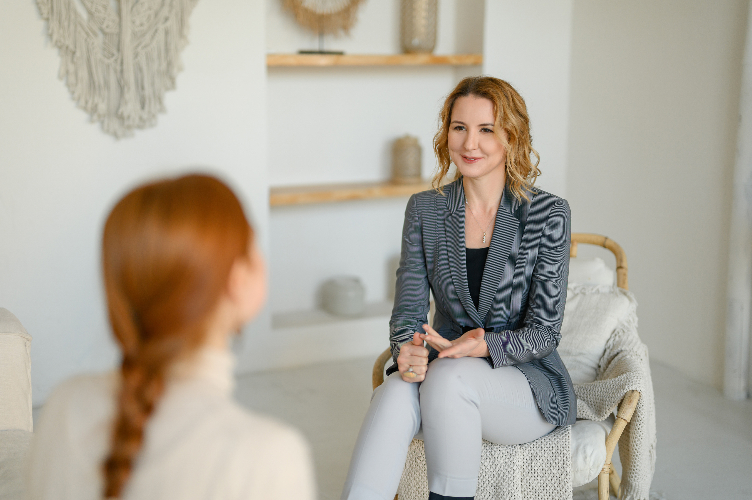 Контент-фотосессия для астропсихолога и инструктора по йоге Дины. Semerlina.ru