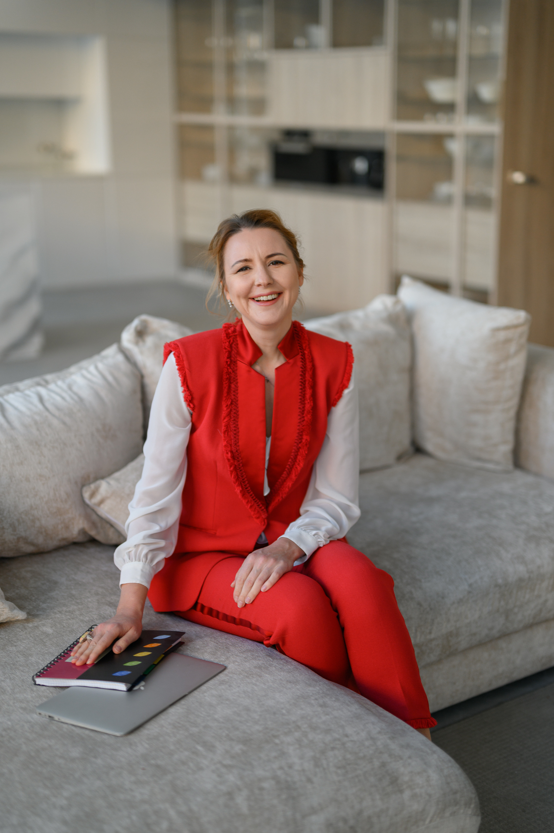 Контент-фотосессия для астропсихолога и инструктора по йоге Дины. Semerlina.ru