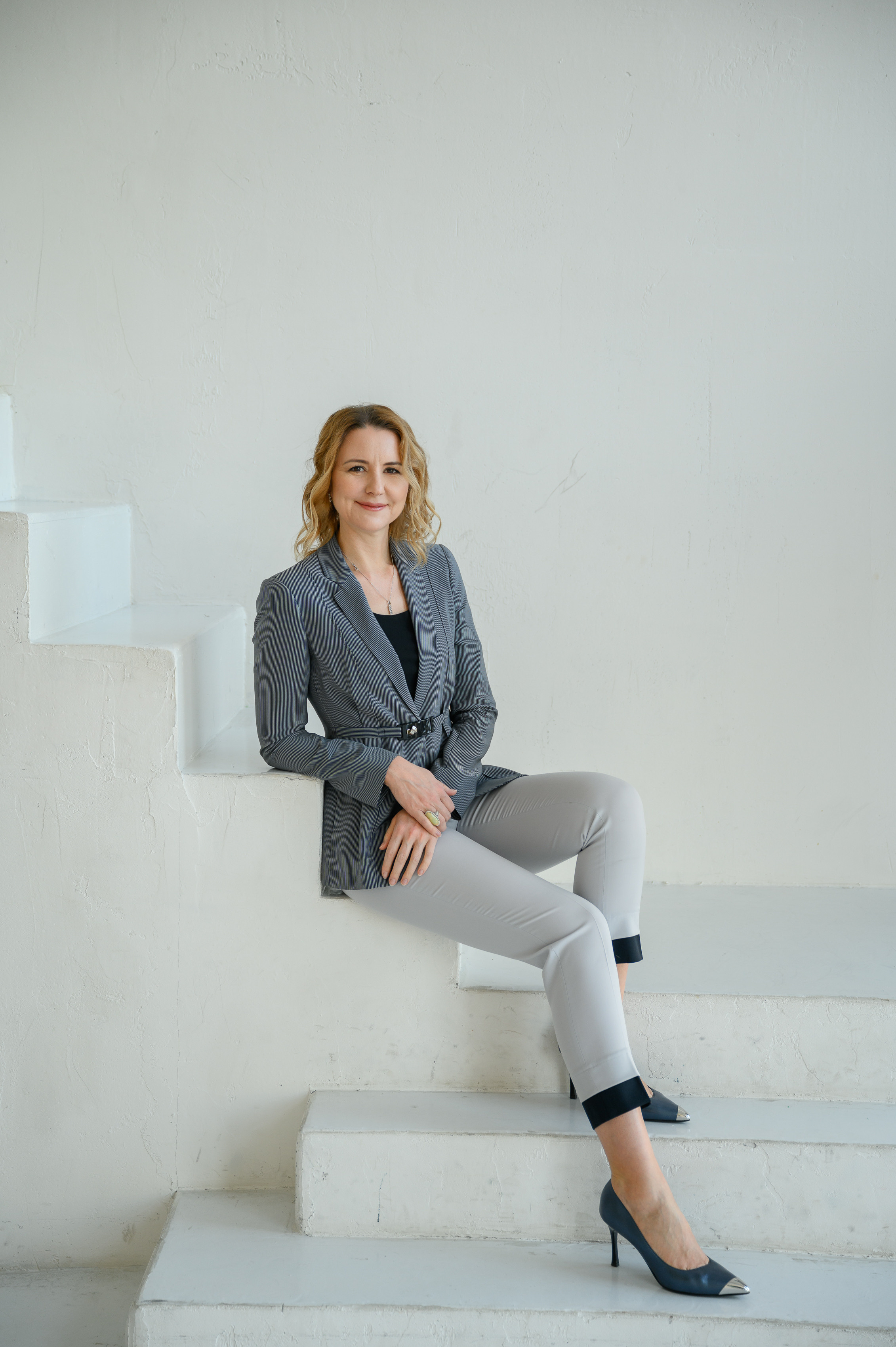 Контент-фотосессия для астропсихолога и инструктора по йоге Дины. Semerlina.ru