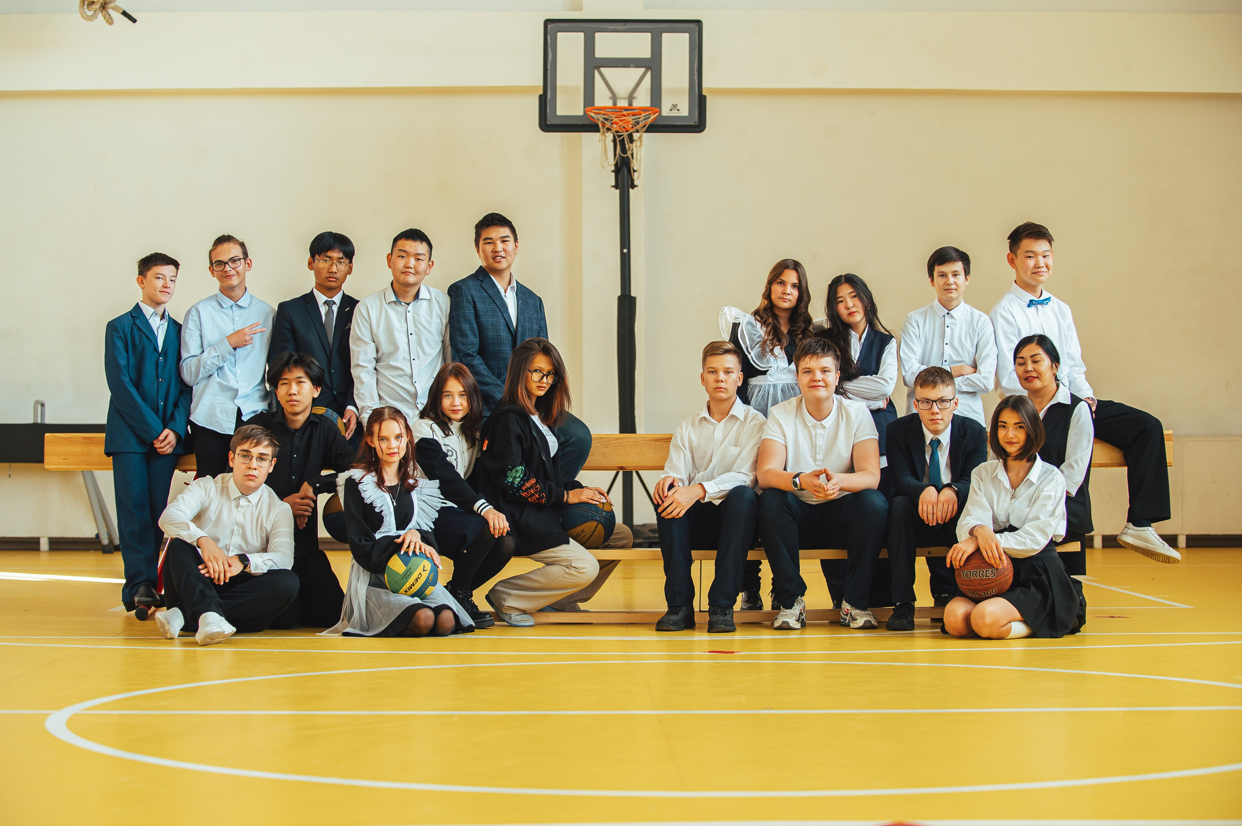 Выпускные альбомы 9-11 класс. Свадебная и концептуальная фотография в городе Улан-Удэ