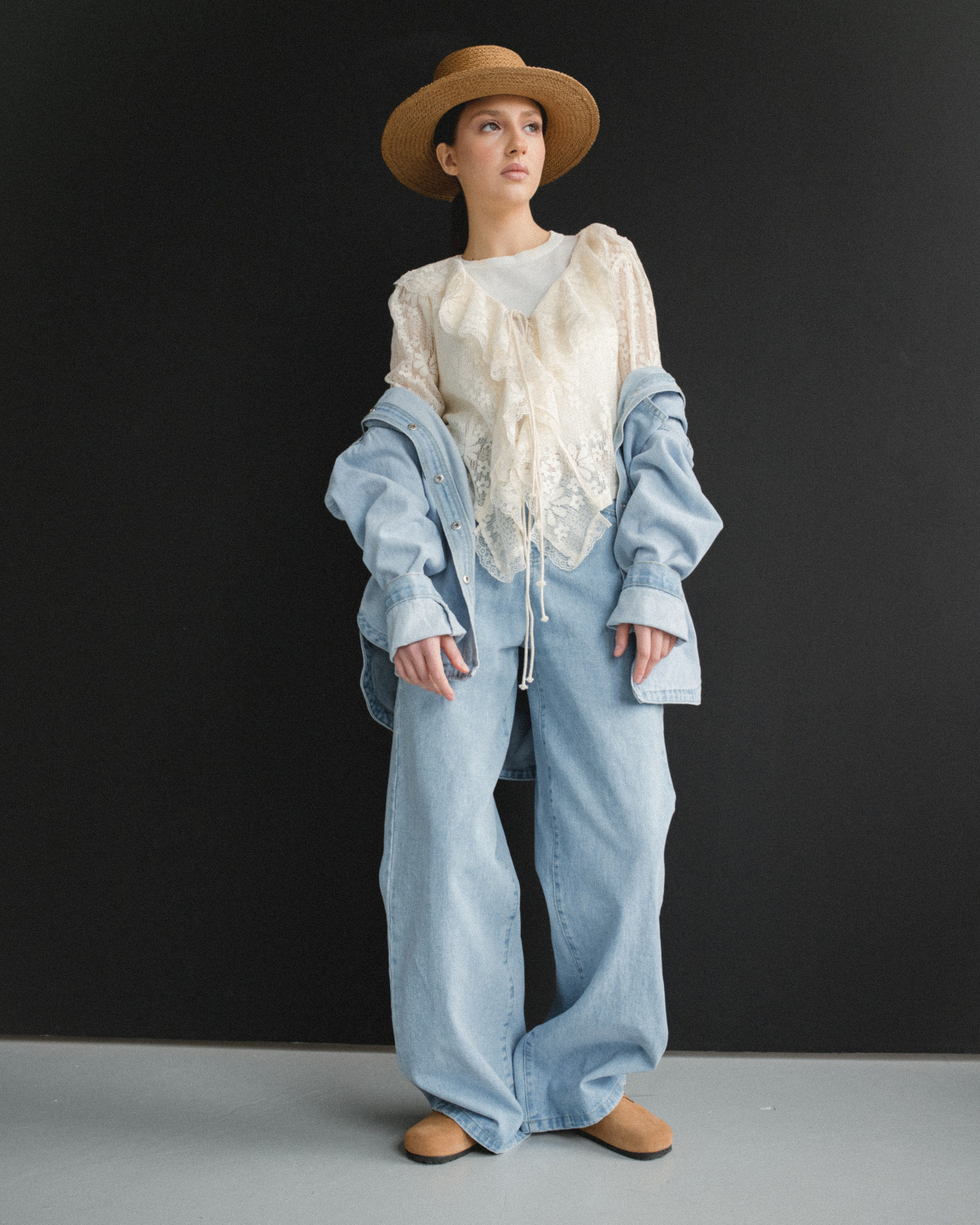 Модельная школа Khanova. Фотограф в Москве и Сургуте Алла Лесовая. Снимаю каталог для брендов и индивидуальные портреты для людей