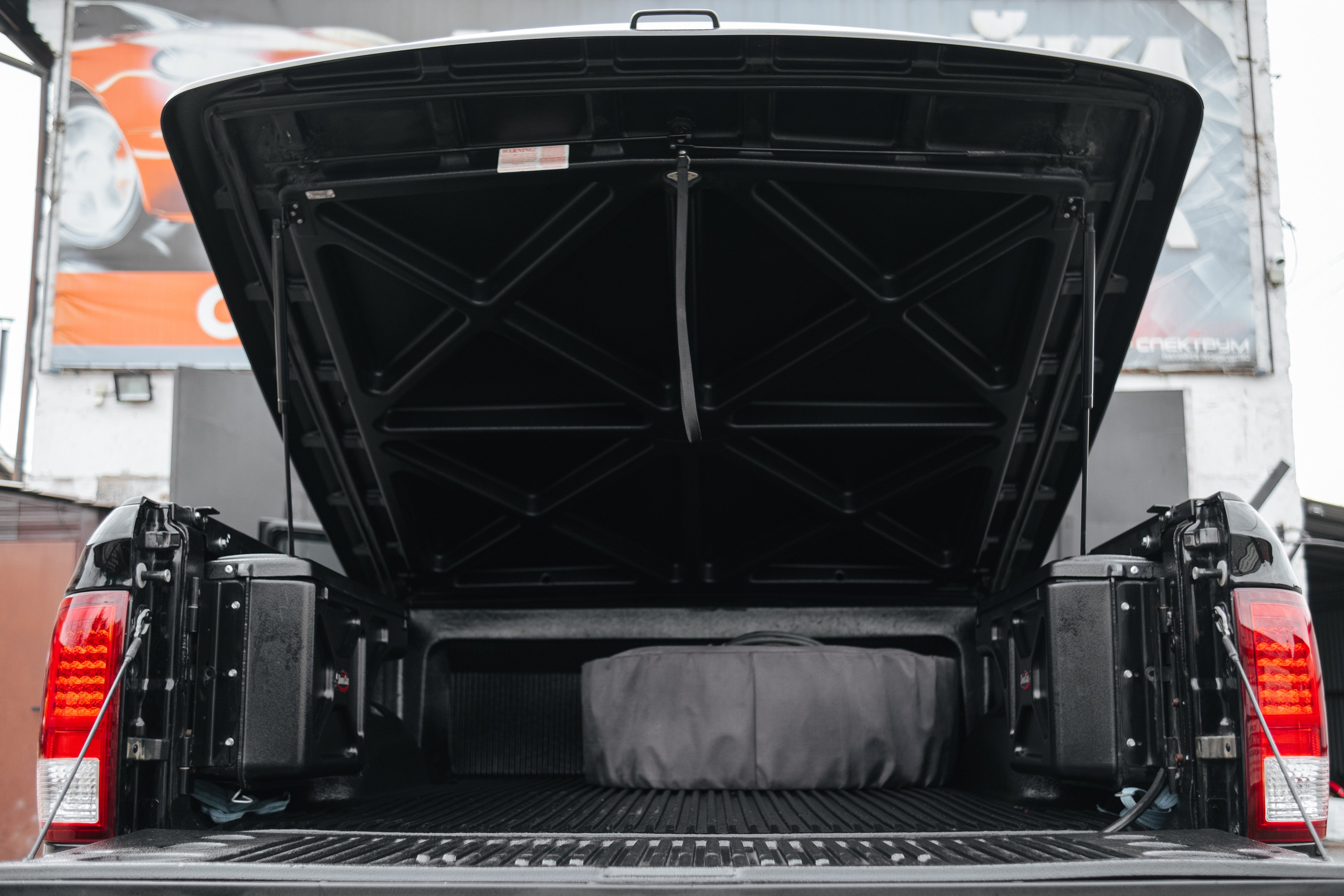 DODGE RAM. Фуд и предметный фотограф Виталий Морозов г. Москва