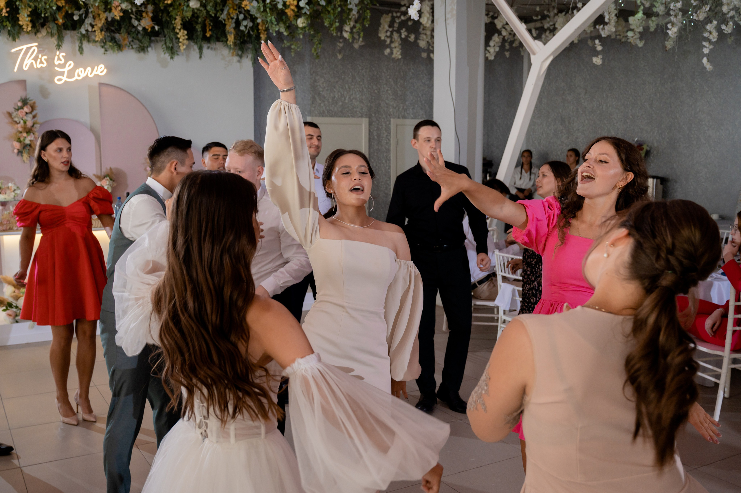 Дмитрий и Елизавета. Свадебный и Семейный фотограф в Абакане, Красноярске