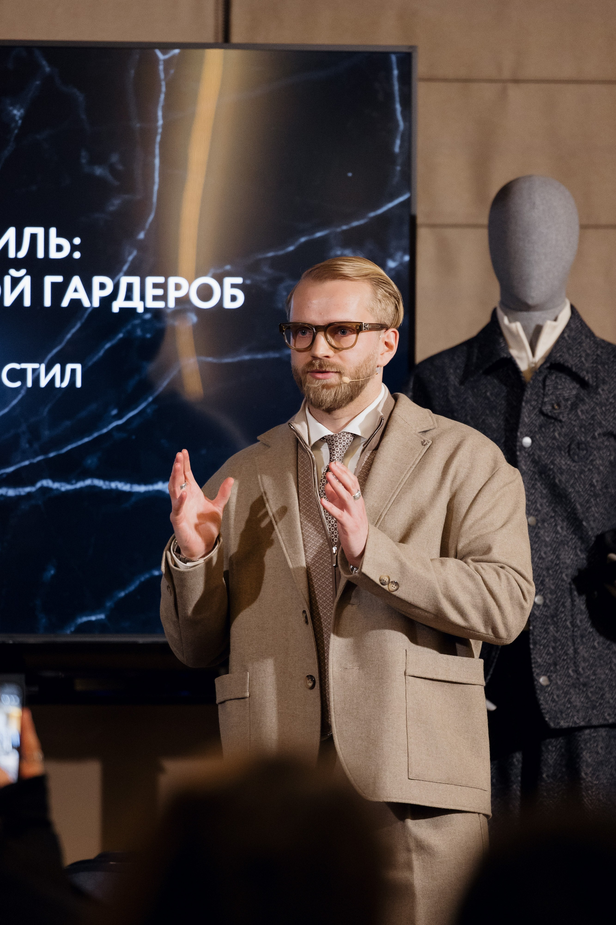 ЦУМ. Салихов Марат, свадебный и репортажный фотограф в Казани