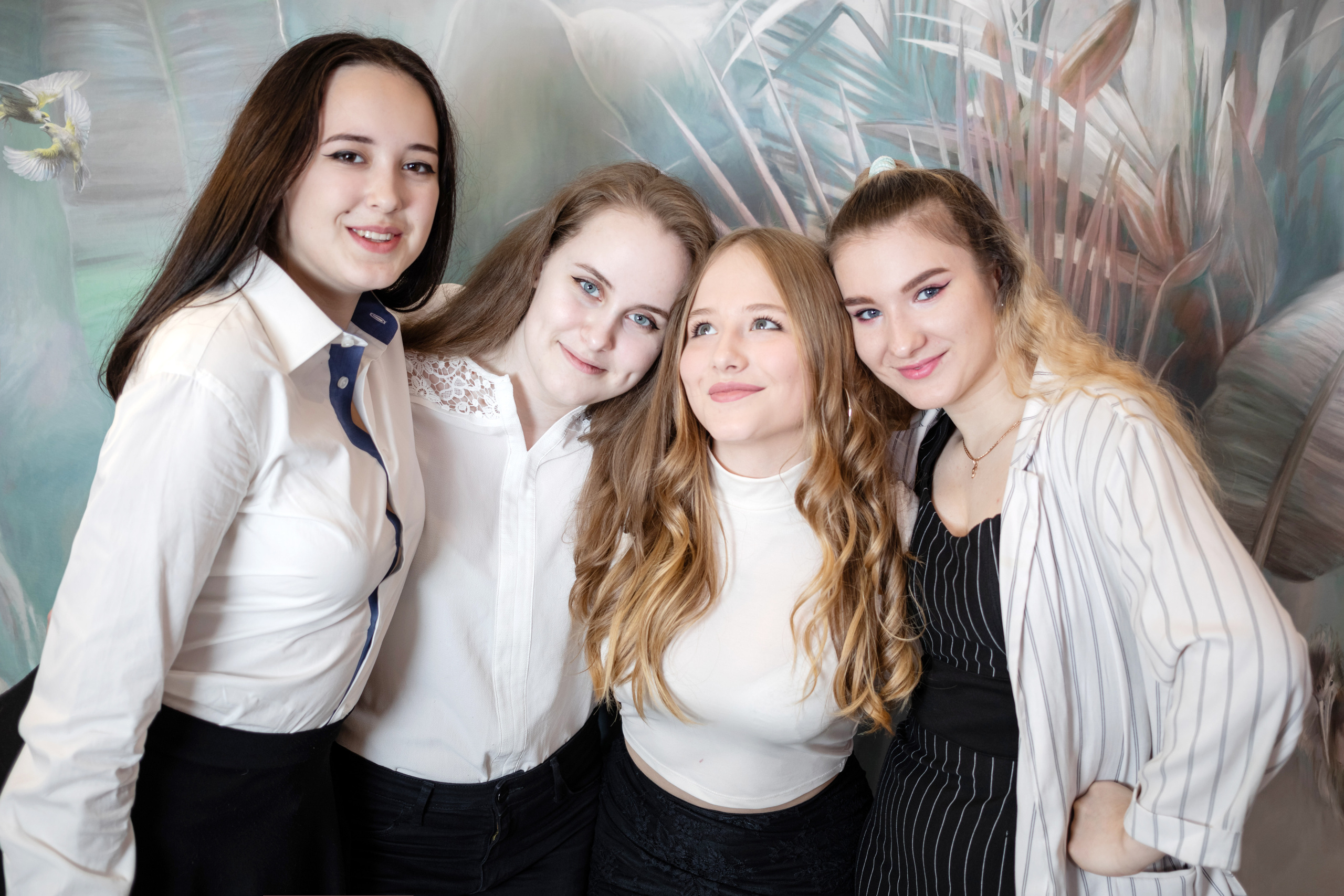 Выпускные фото-альбомы. Фотограф Алина Гашникова