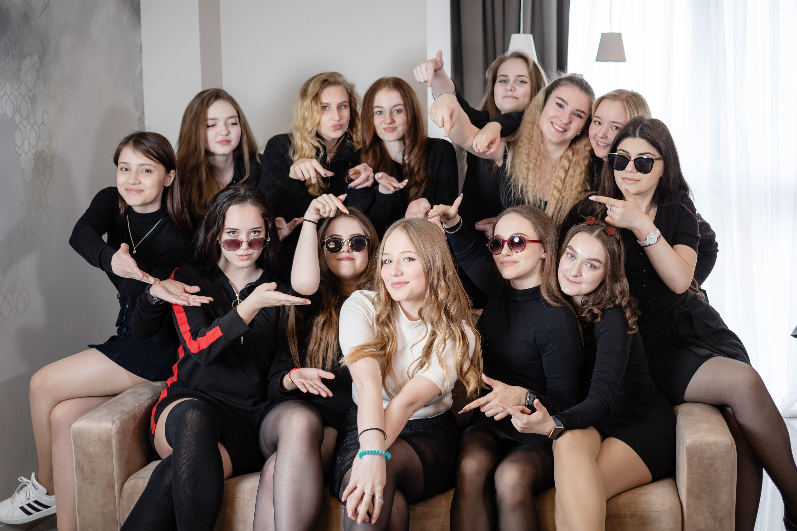 Выпускные фото-альбомы. Фотограф Алина Гашникова