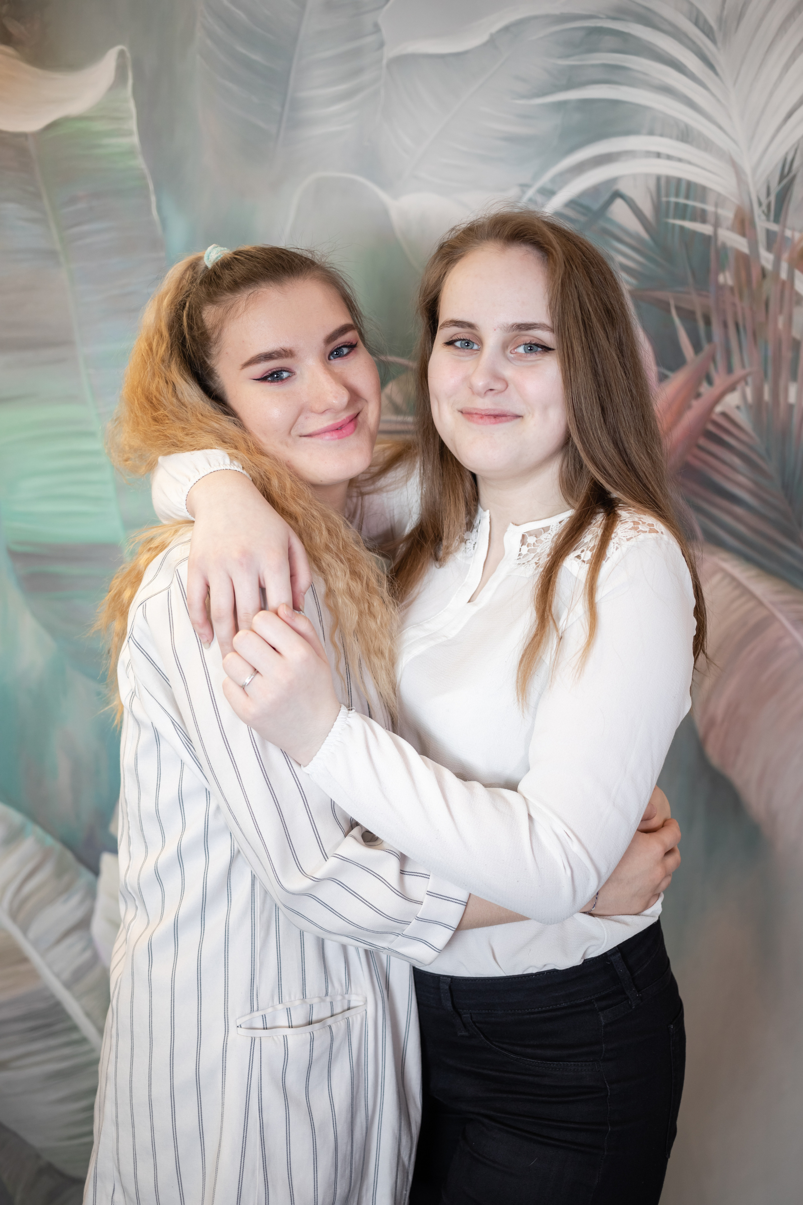 Выпускные фото-альбомы. Фотограф Алина Гашникова