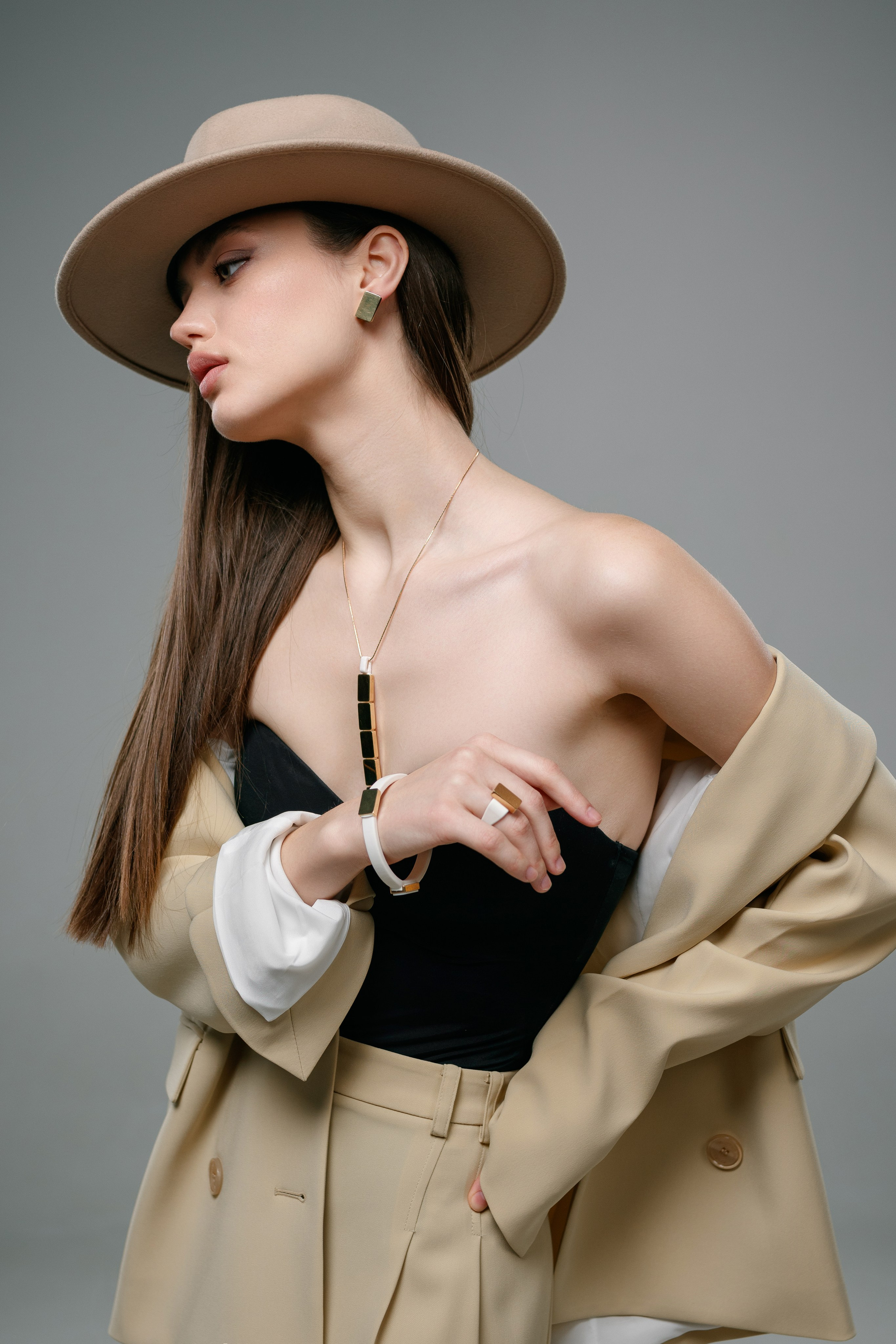 Съемка ювелирки для бренда «Золотник750». Фотограф Олег Сотник