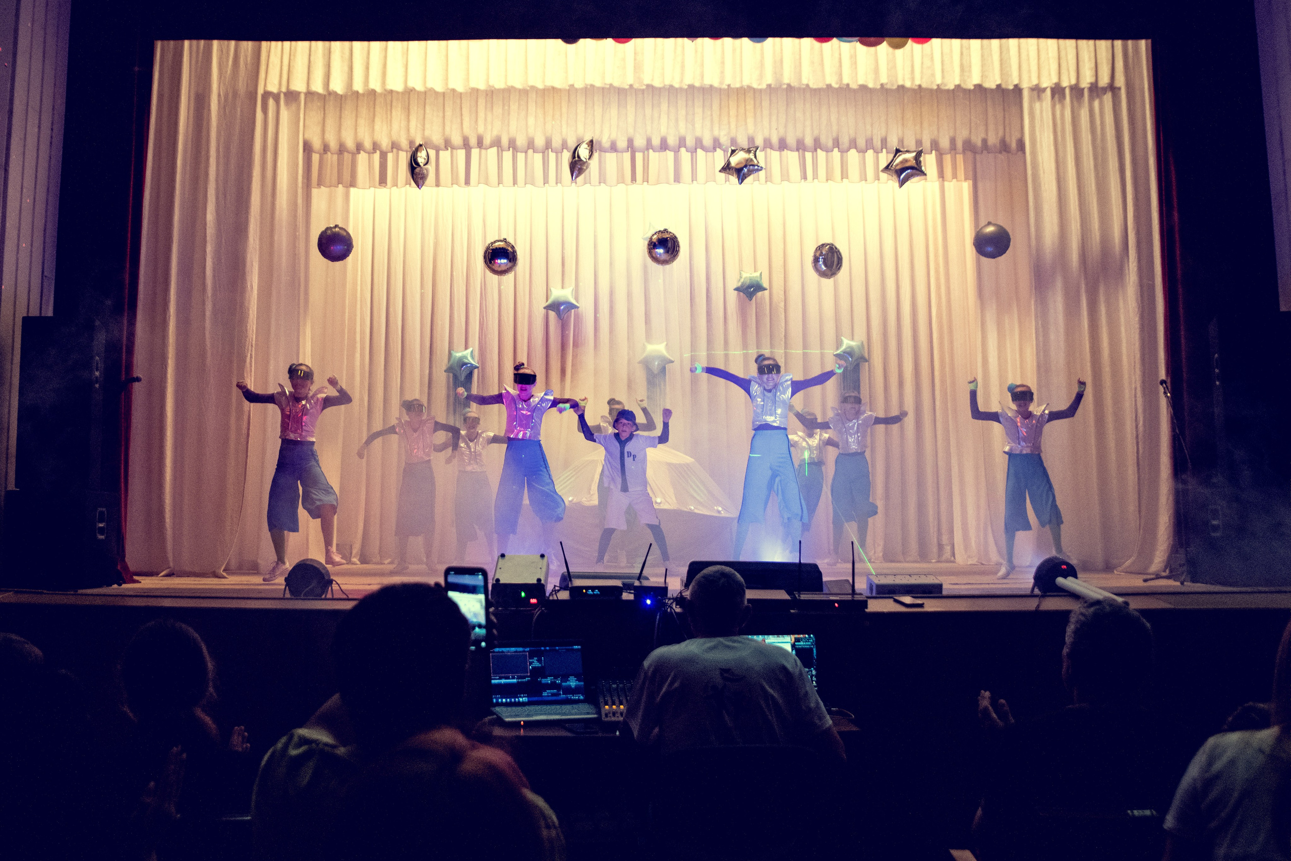 Концертная фотография. Арт студия «Пегас». Фото- и видео- съемка