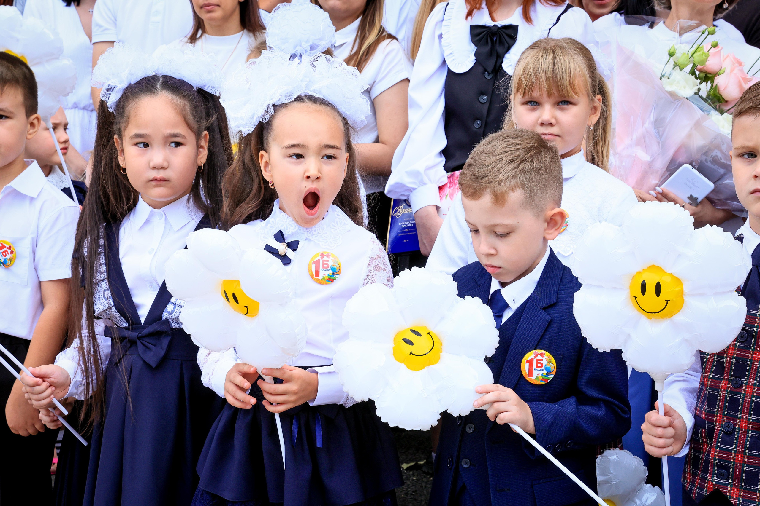 ШКОЛА 1 СЕНТЯБРЯ. Свадебный фотограф — видеограф в г. Астрахань Екатерина Юмашева