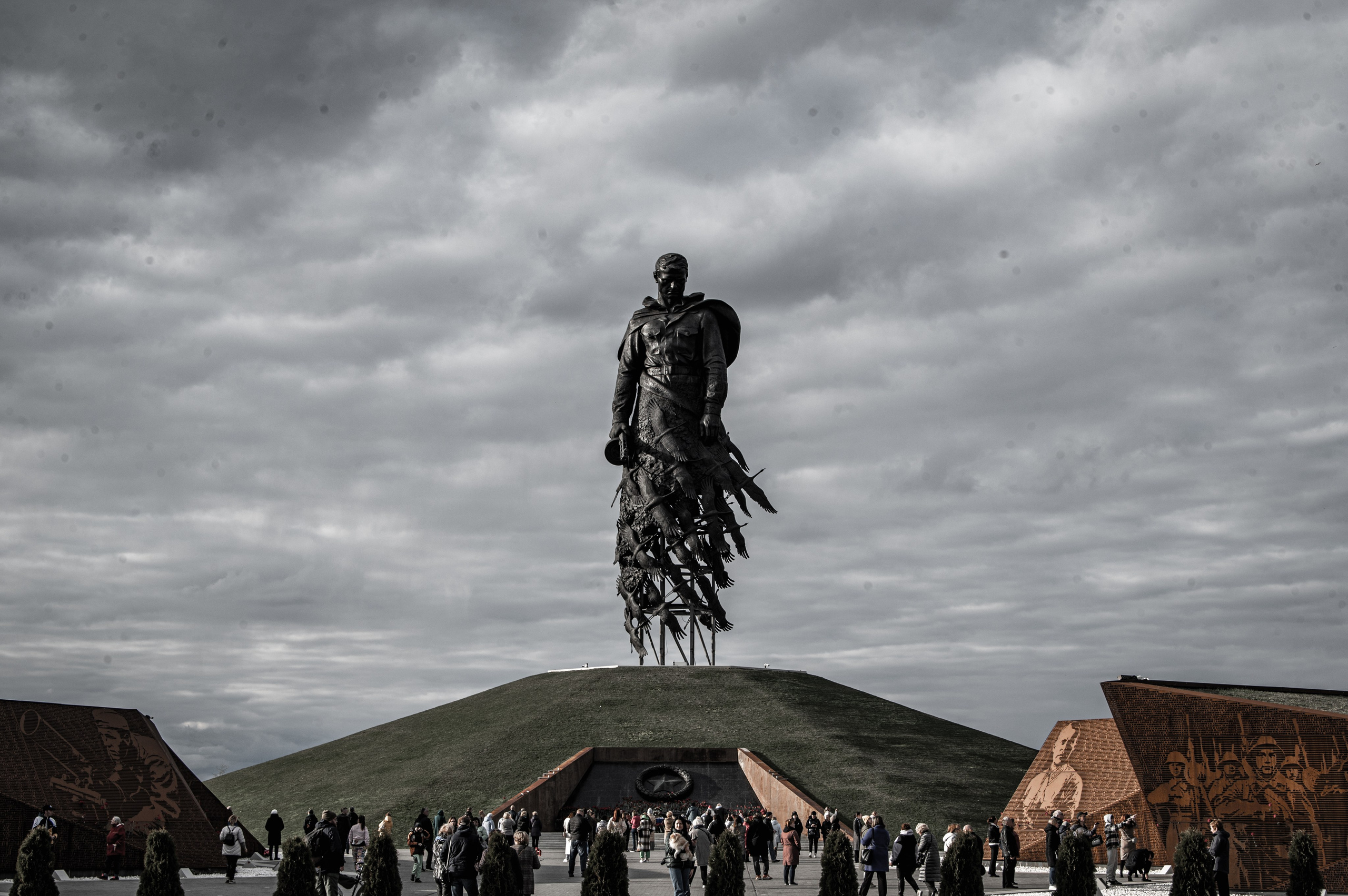 Ржевский мемориал. Фотограф Роман Адлер