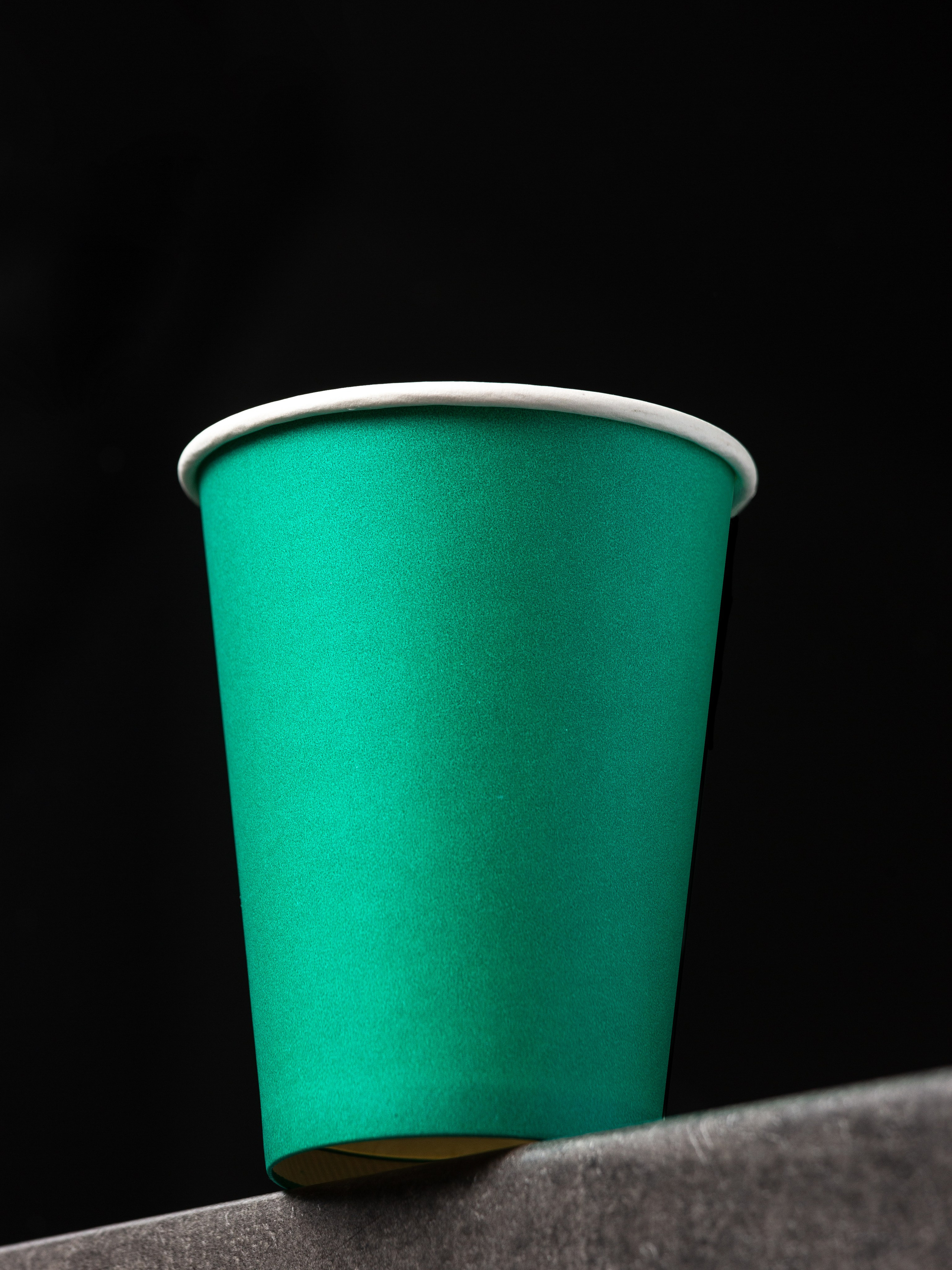 Съемка картонных стаканчиков для маркетплейса. Фотограф | Михаил Буш Смоленск