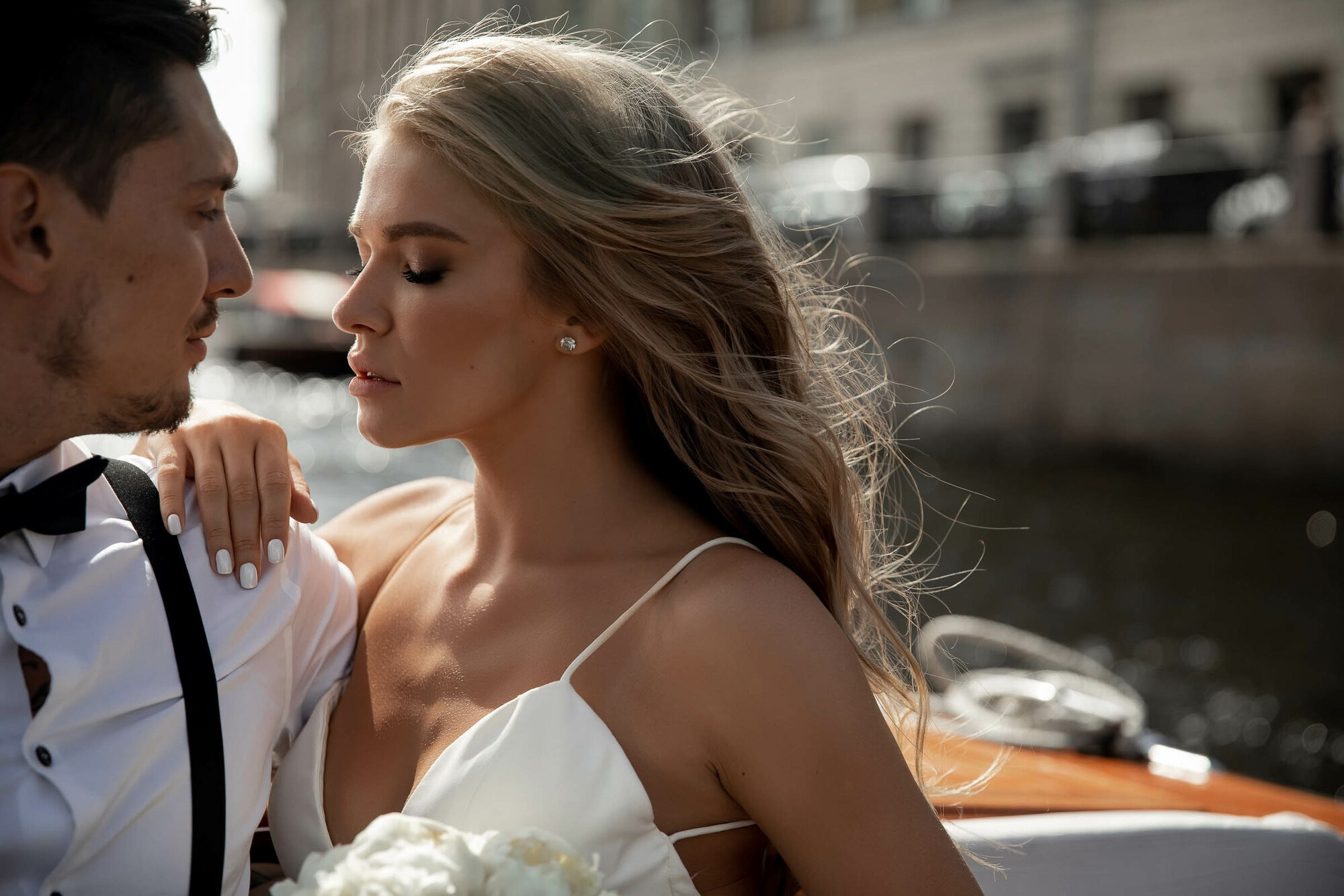 Стильная свадьба со сборами в гостинице Эрмитаж. Свадебный фотограф в Санкт-Петербурге и Москве Андрей Нестеров