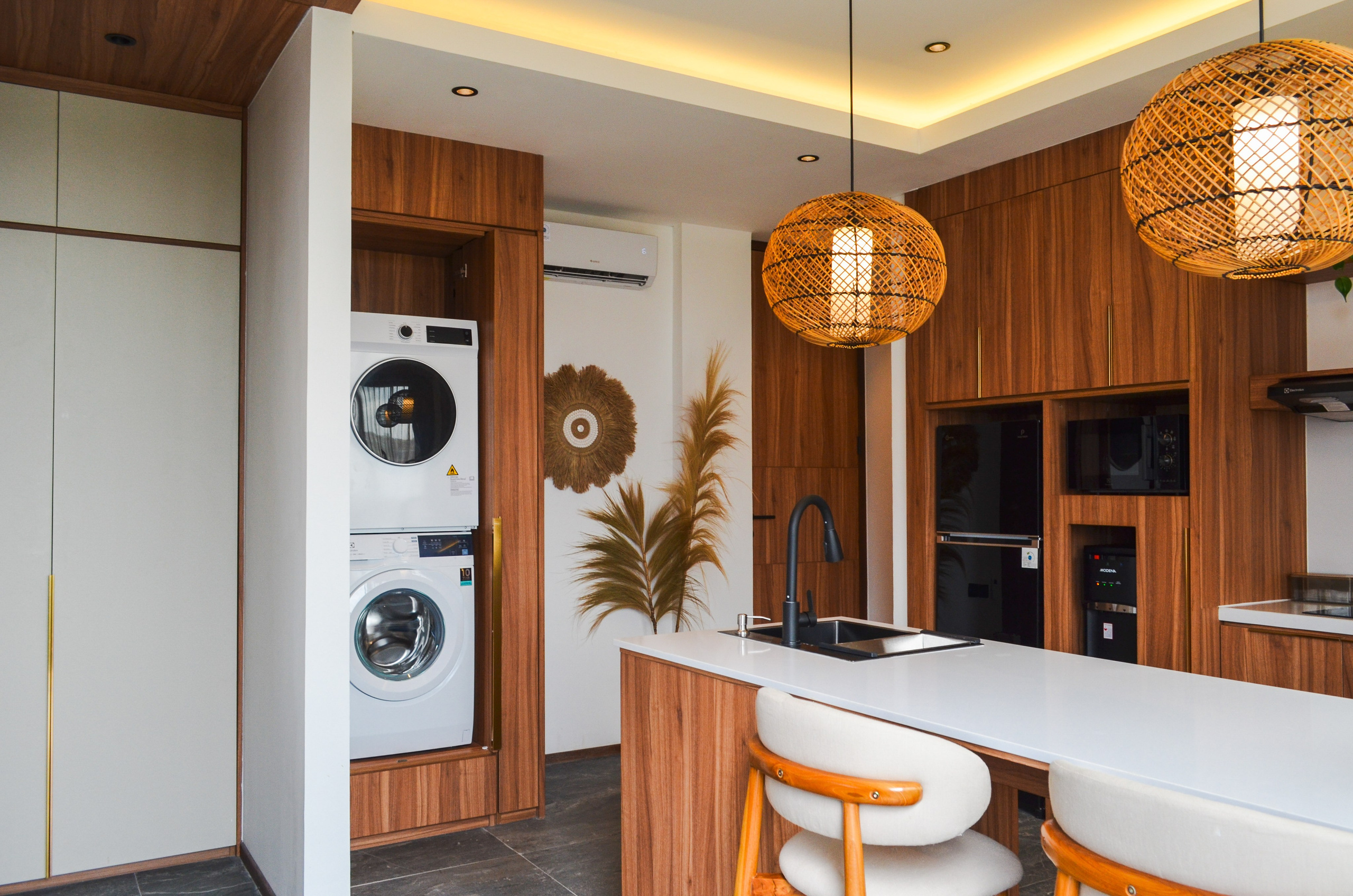 Интерьеры. Профессиональная свадебная фотография, портреты и студийные фотосессии на Пхукете