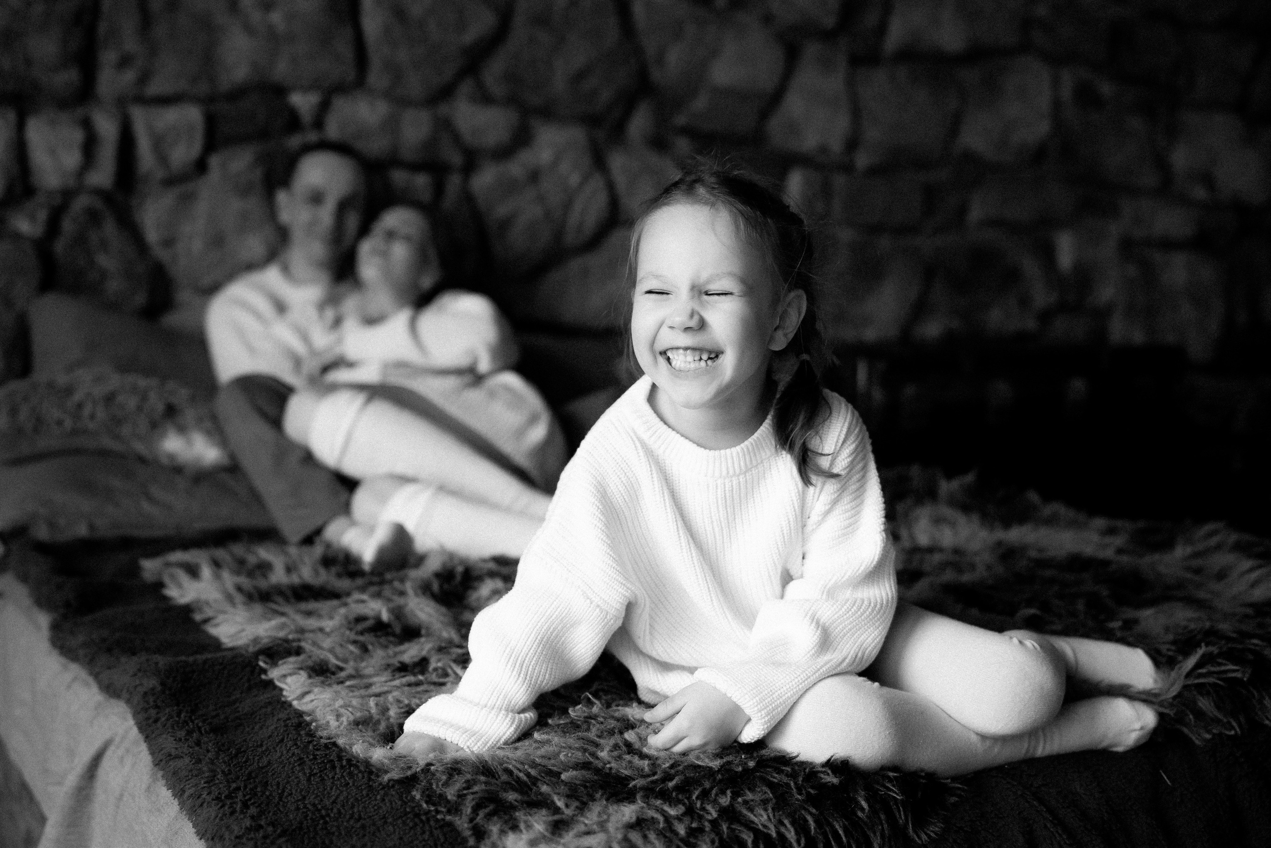 Семейная фотосессия для двух сестер Юлии и Натальи. Семейный фотограф в Москве