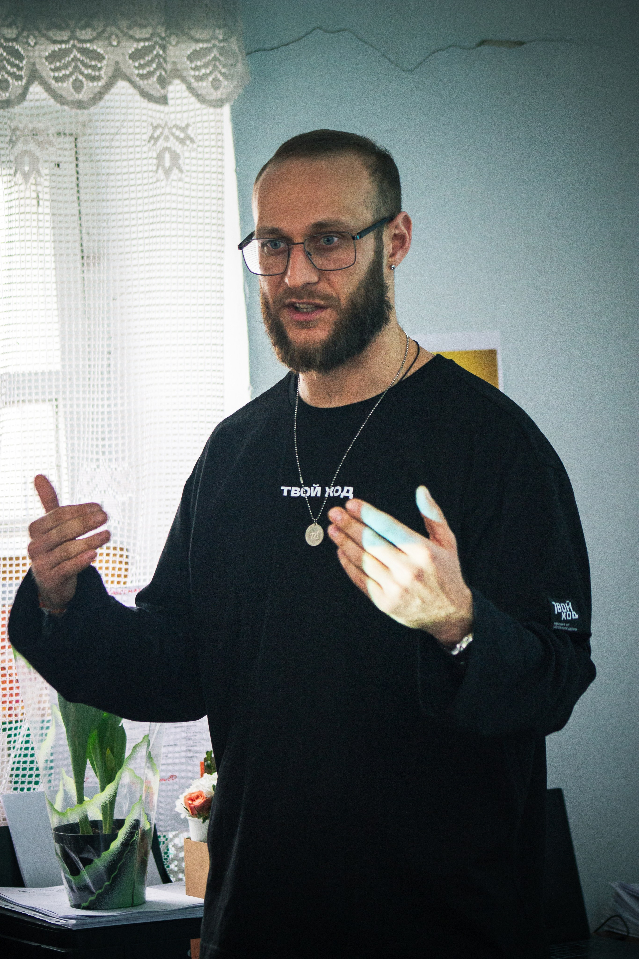 Твой Ход. Илья Чемис — Фотограф в Мариуполе